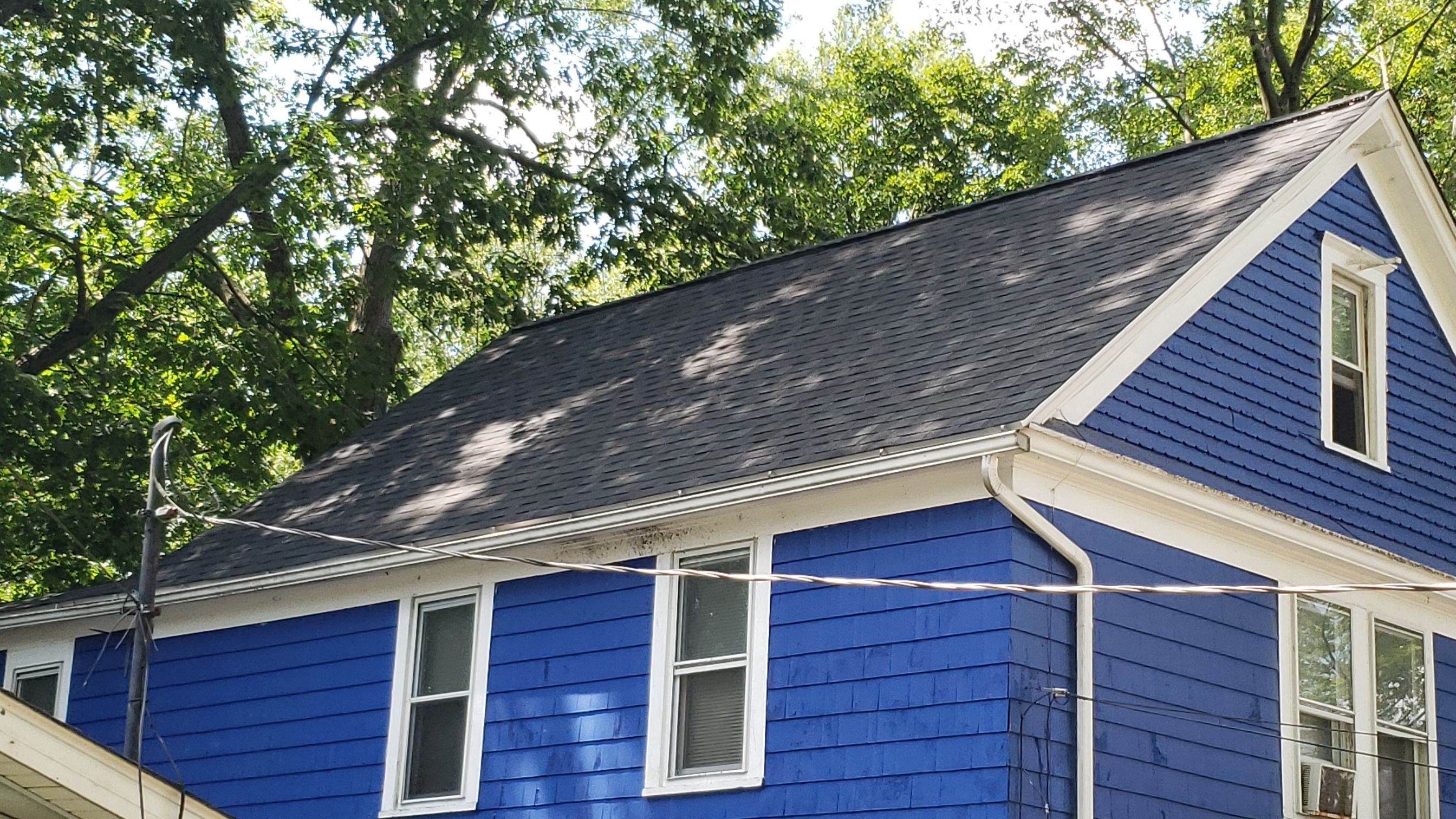 ATLAS PINNACLE COLOR: SCOTCHGARD BLACK DRIP EDGE: WHITE by Eagle Eye Roofing