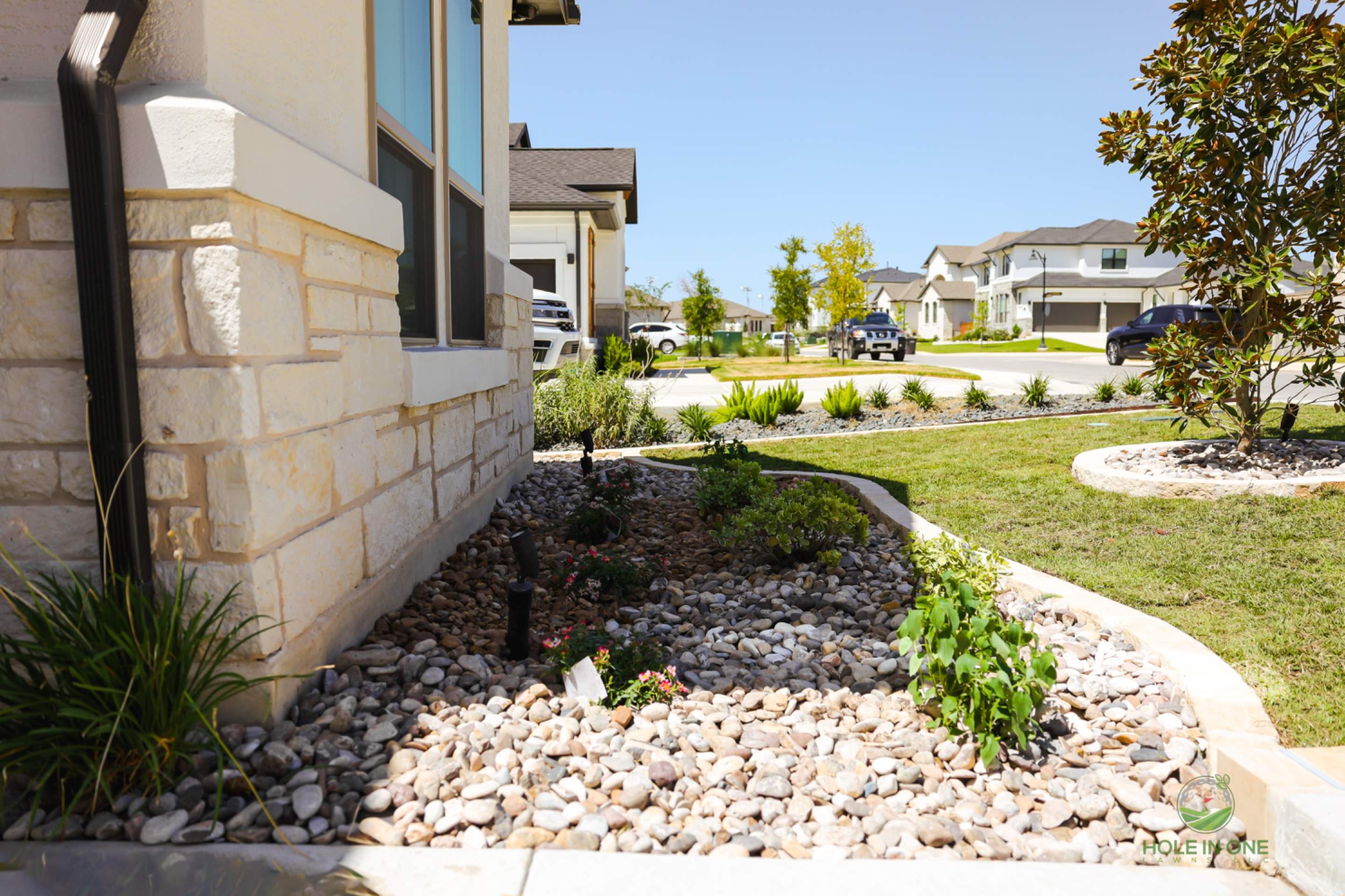Shavano Highlands, San Antonio Tx. by Hole In One Lawns, LLC