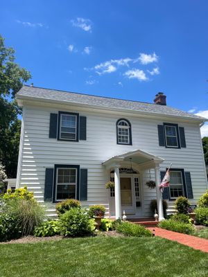 512 South Samuel Street, Charles Town, WV 25414 UNITED STATES