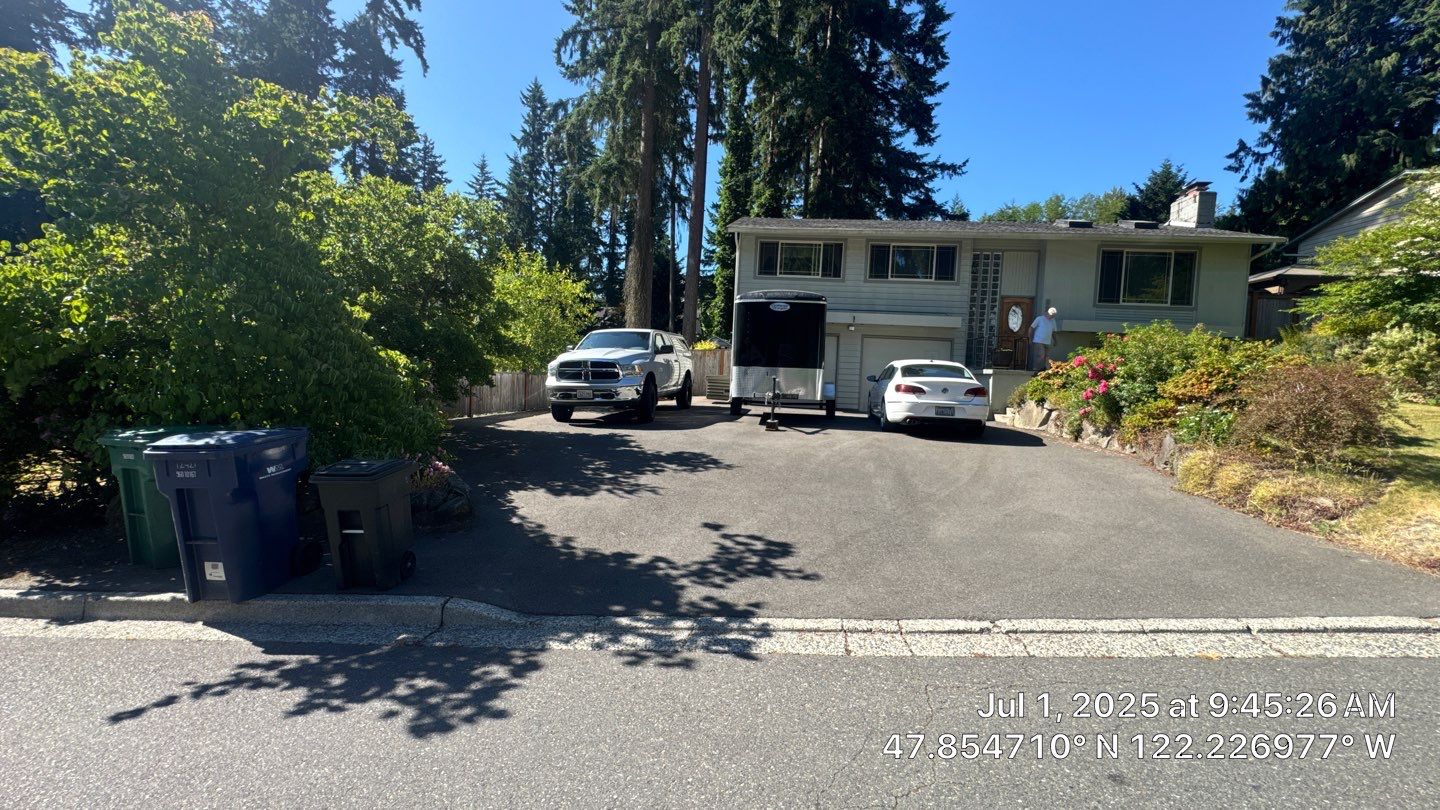 Driveway Sealcoat Repair | Bothell  by Jireh Asphalt & Concrete Inc 