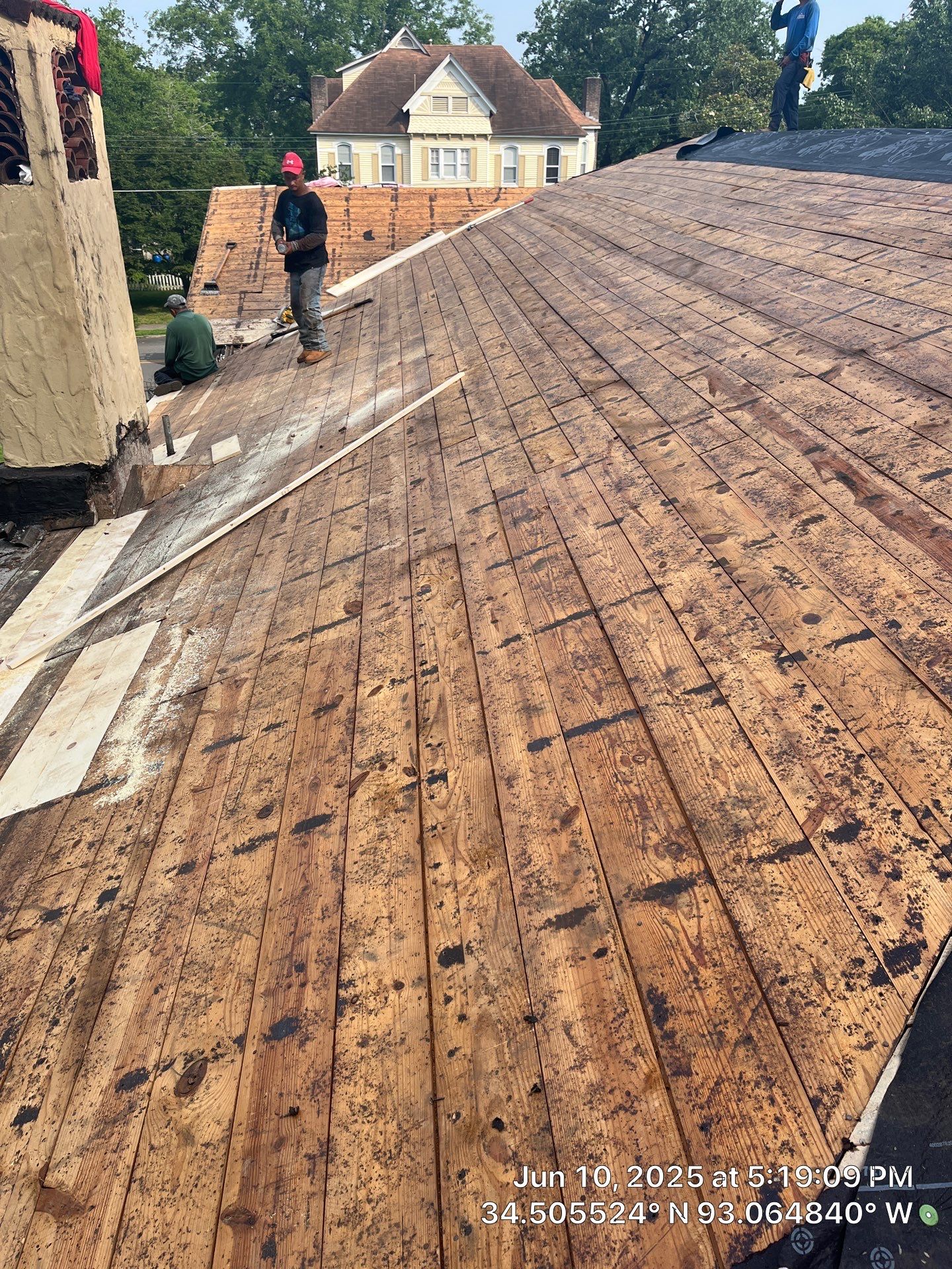 Asphalt Shingle and Flat Roof Replacement in Hot Springs by Temple Roofing and Exteriors