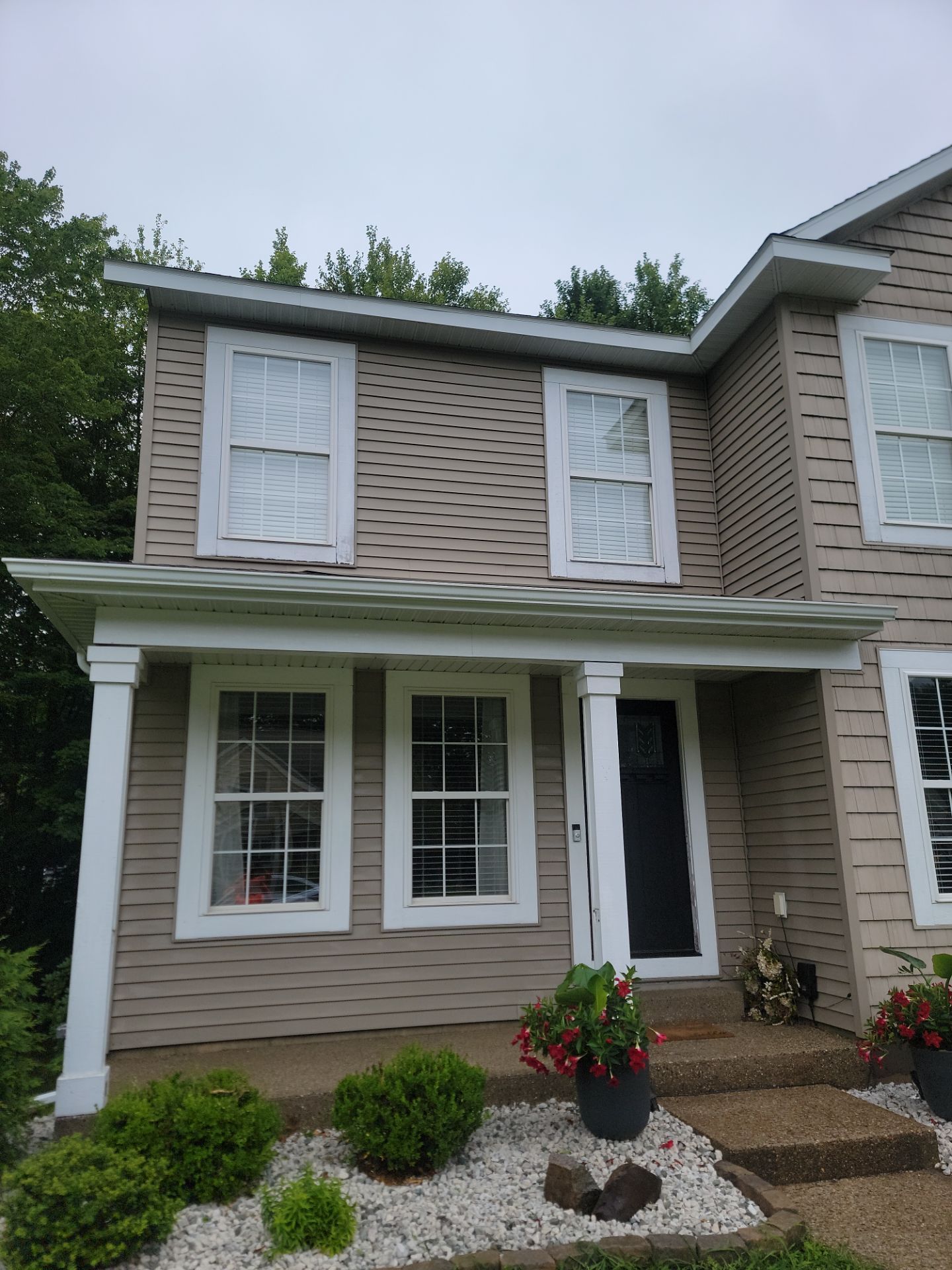 Exterior home painting. by Gordon Painting