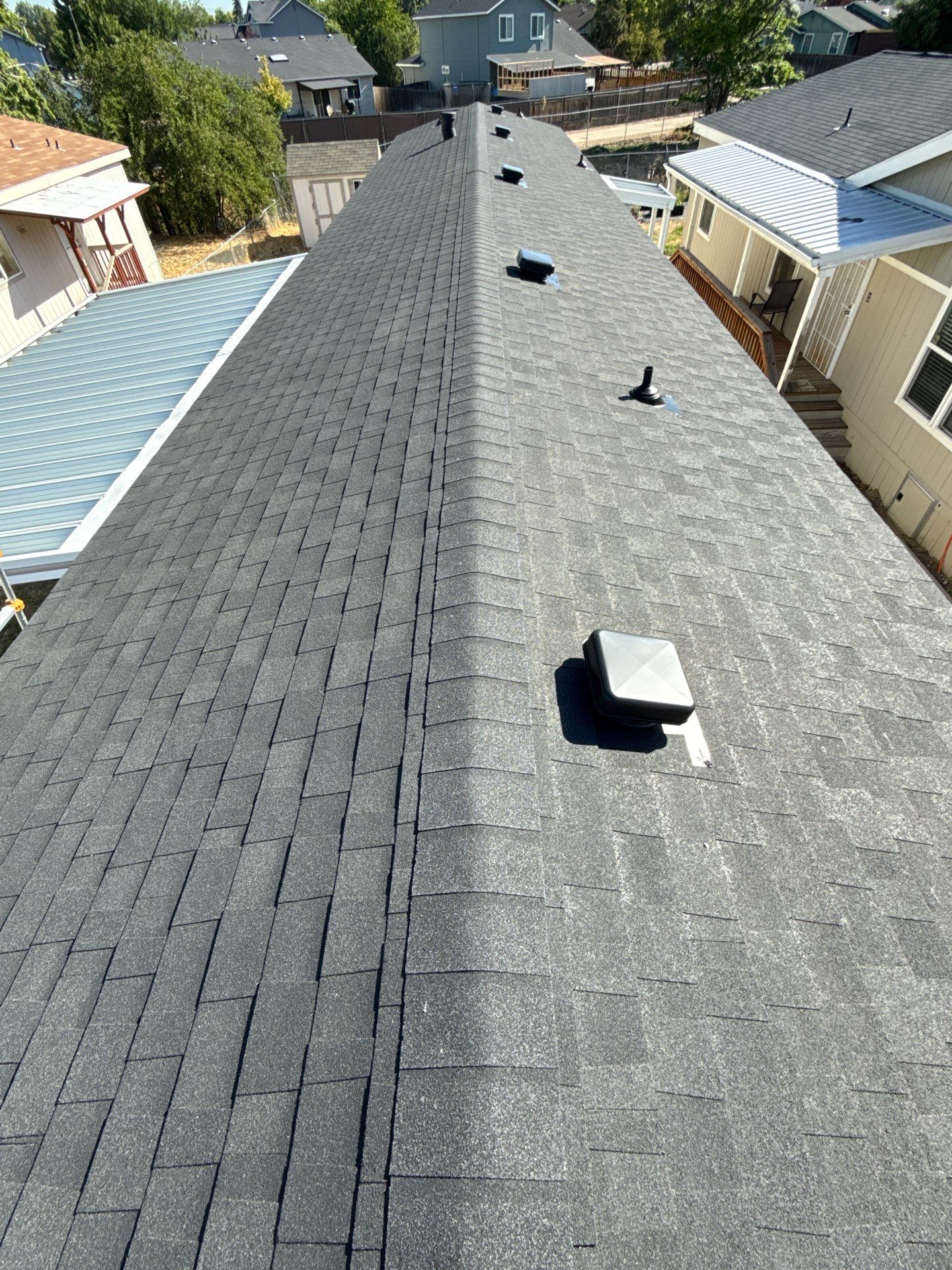 Meridian Residential Roof Replacement Featuring Oakridge Asphalt Shingles by Olive Roofing
