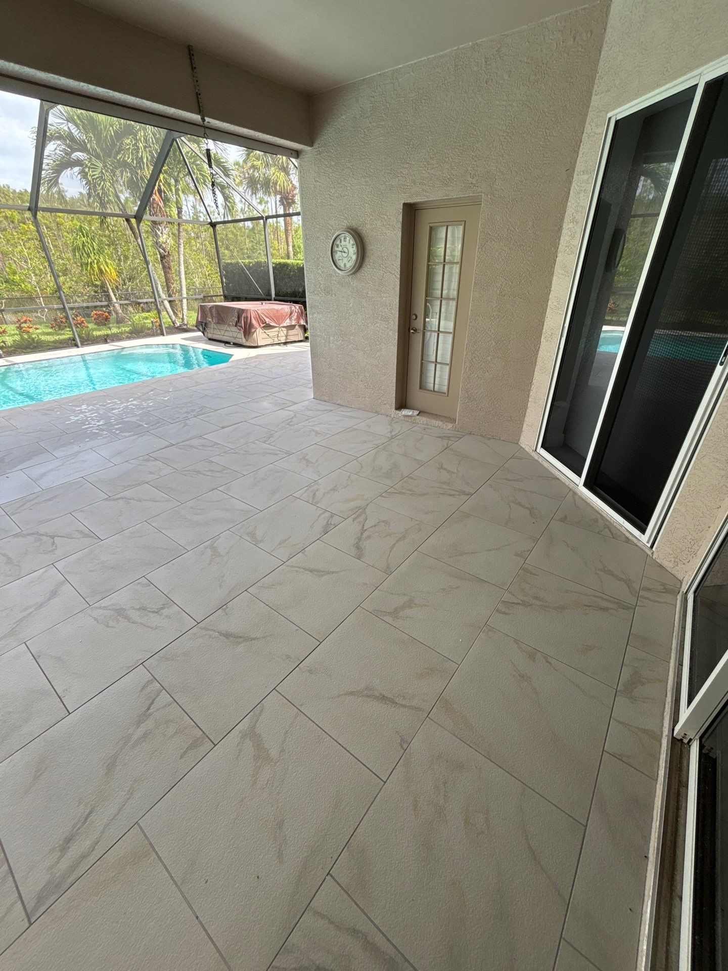 Porcelain Pool Deck - Colonial Country Club by Old Town Pavers Llc