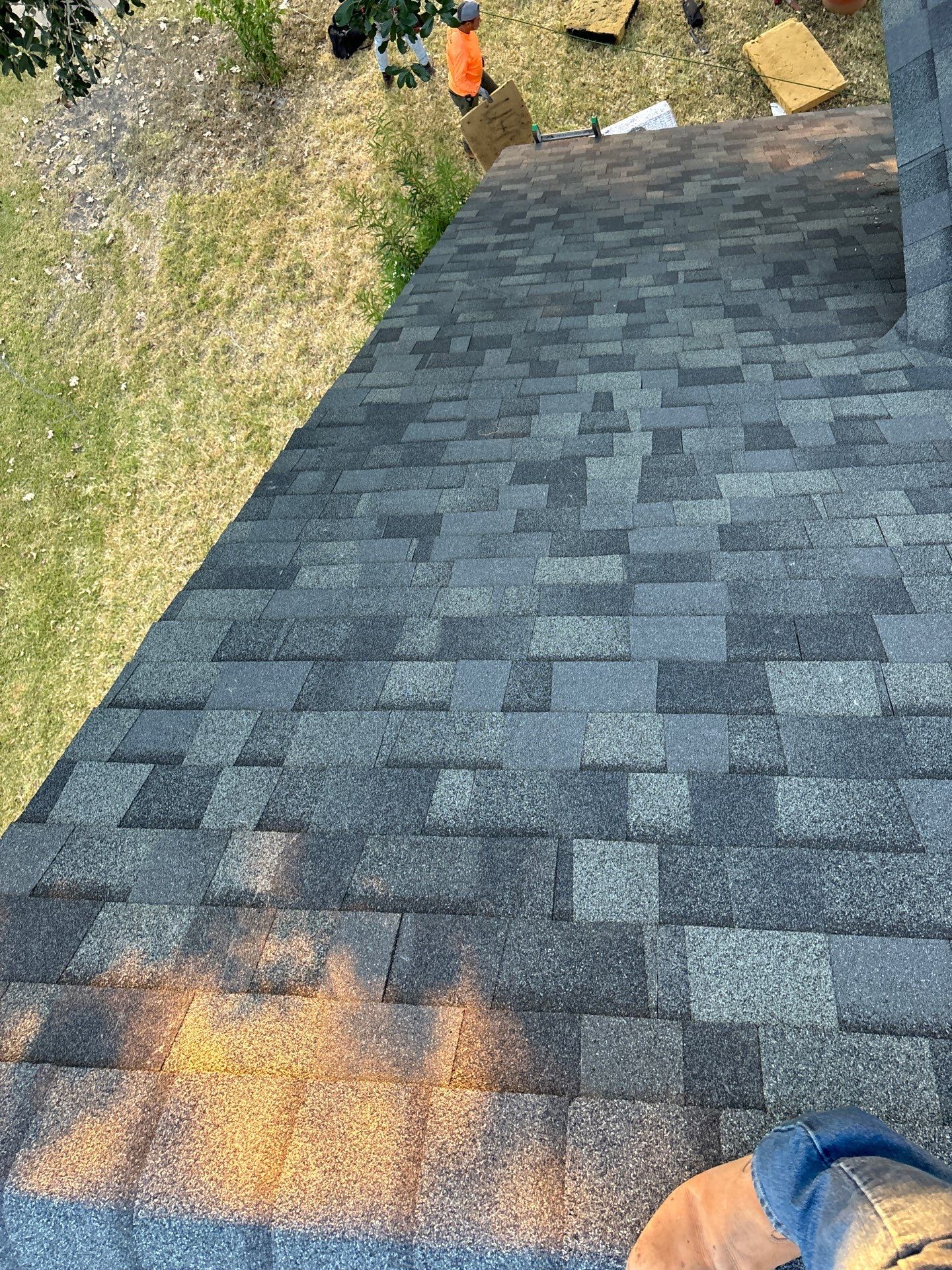 Residential Roofing Installation using Owen's Corning Duration (Lifetime) Shingles by Roof Repair Company