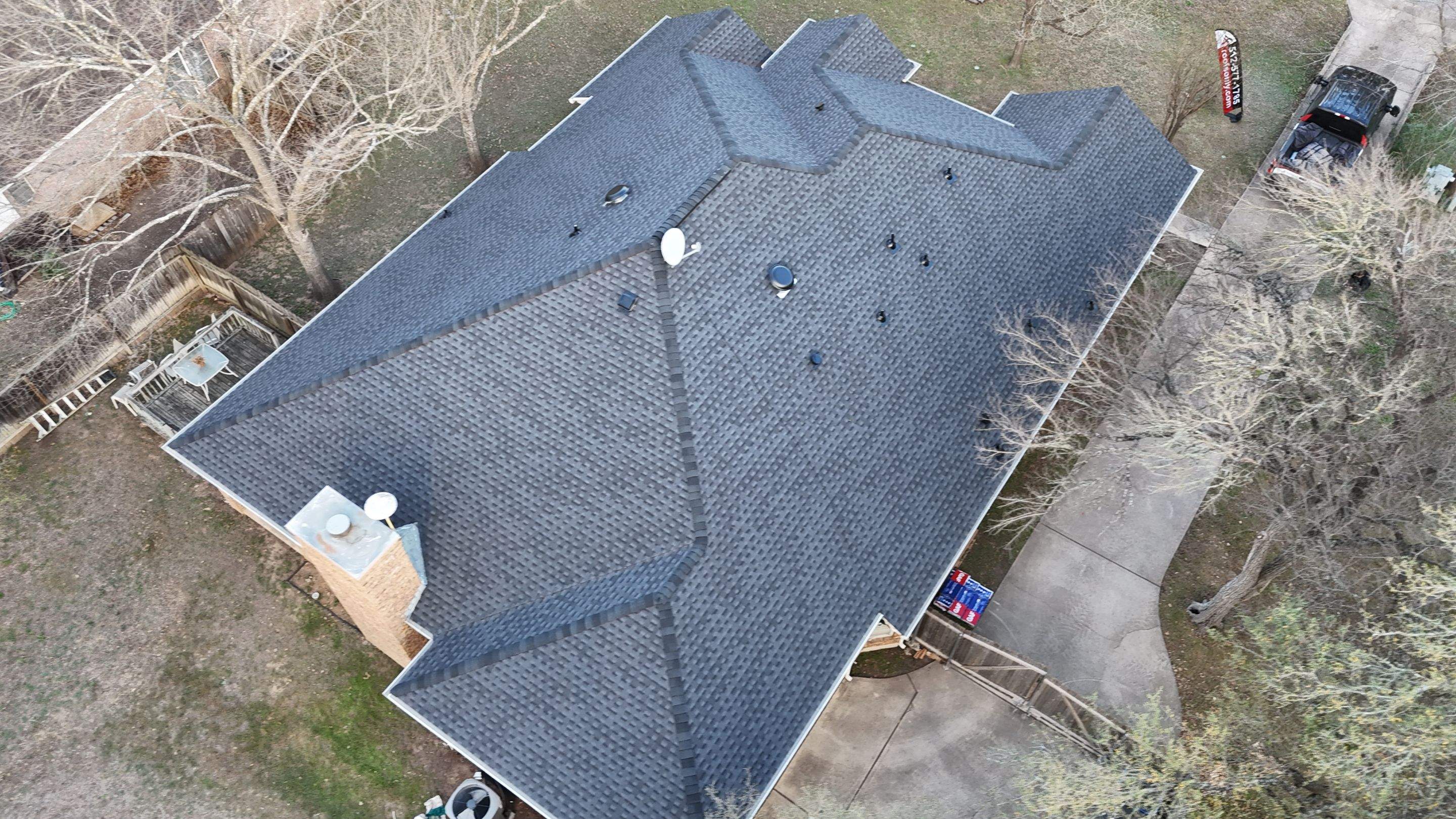 Charcoal - GAF Timberline HDZ by RoofsOnly.com