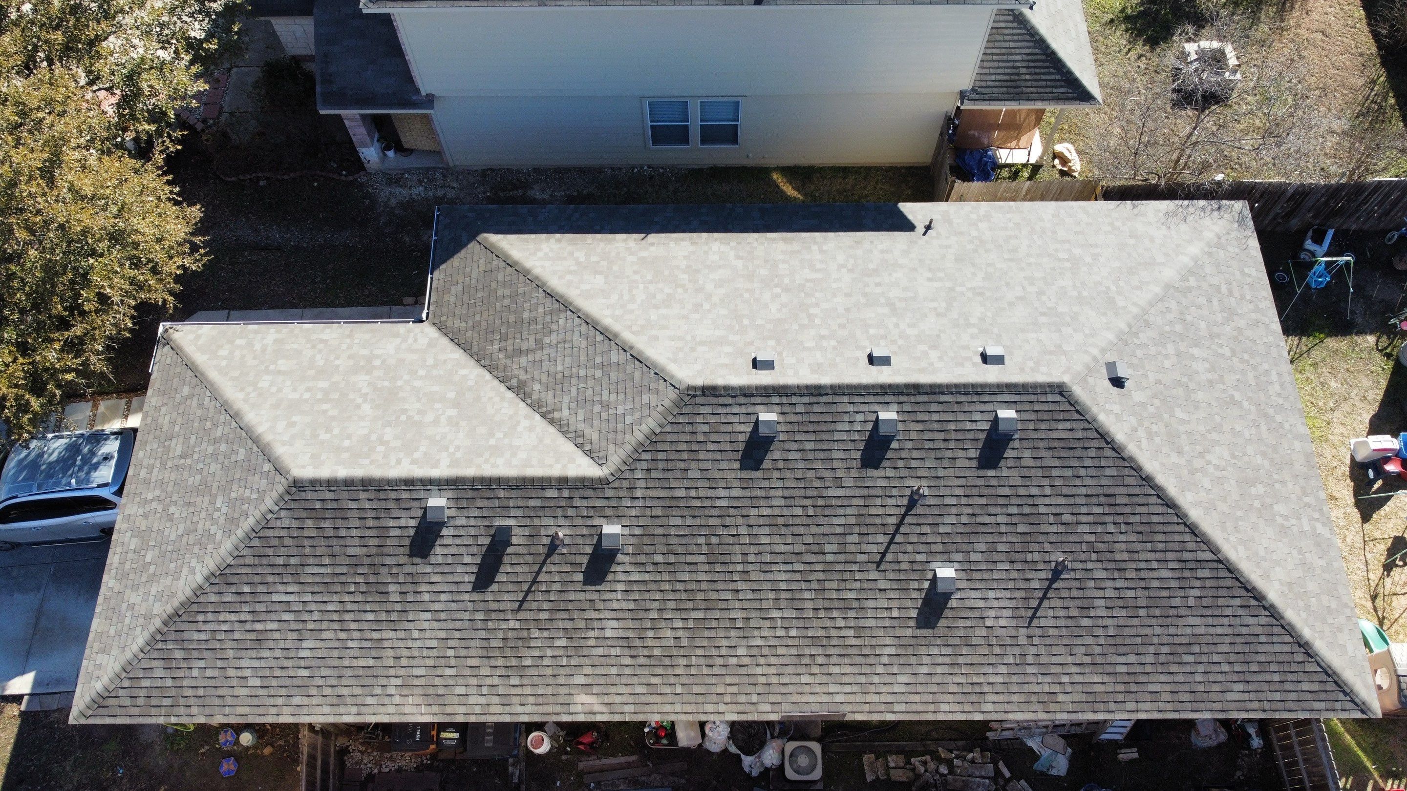 Residential Roofing Installation using Owens Corning Oakridge by Kstylez Roofing & Construction