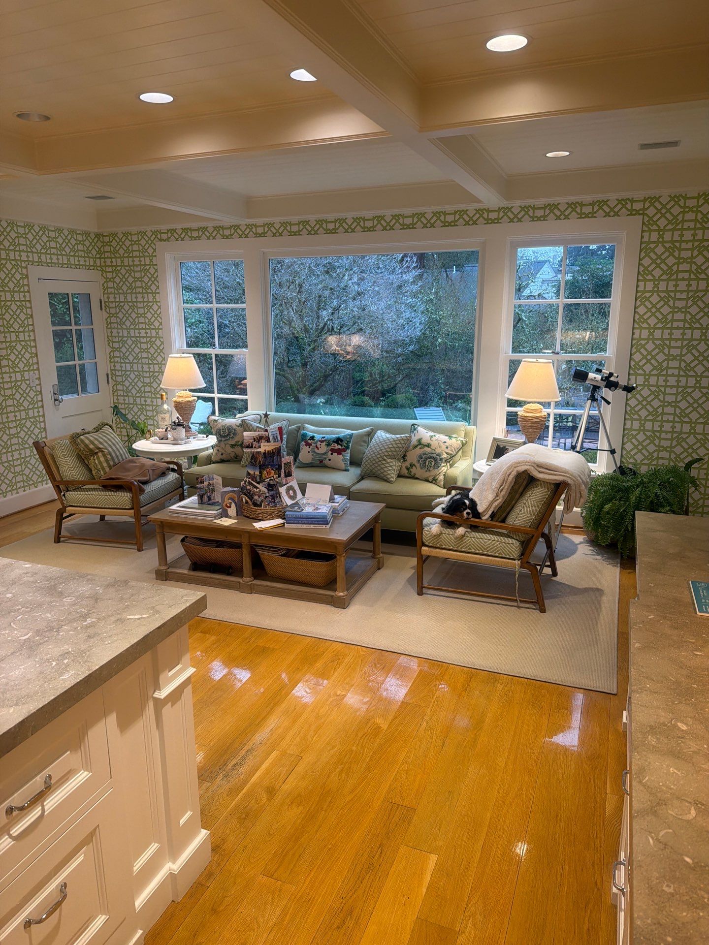 House Cleaning and Maid Service in Dunthorpe Portland by Cloud 9 Professional Cleaning Services