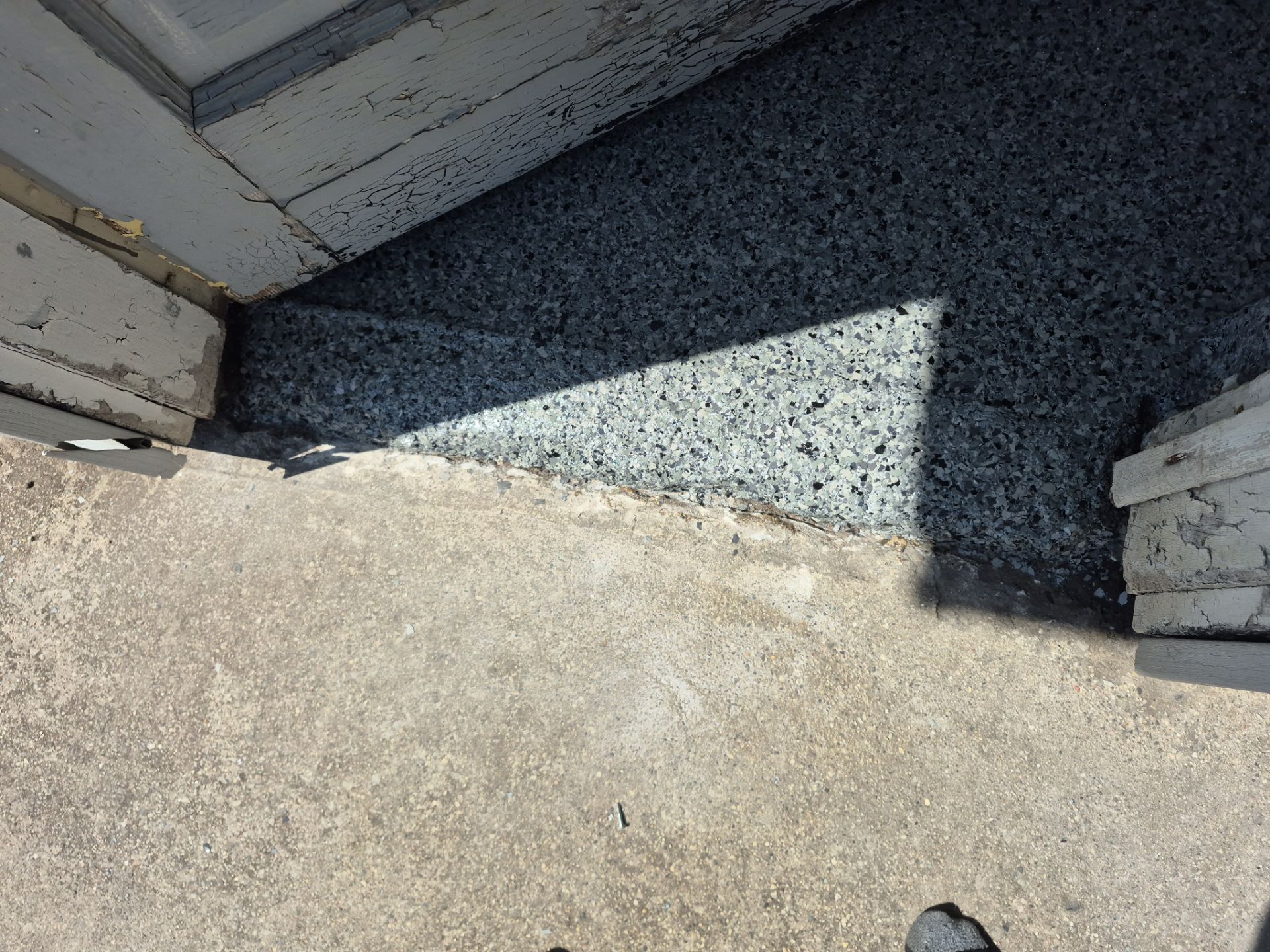 Bay City Garage by Wise Coatings of Central Michigan