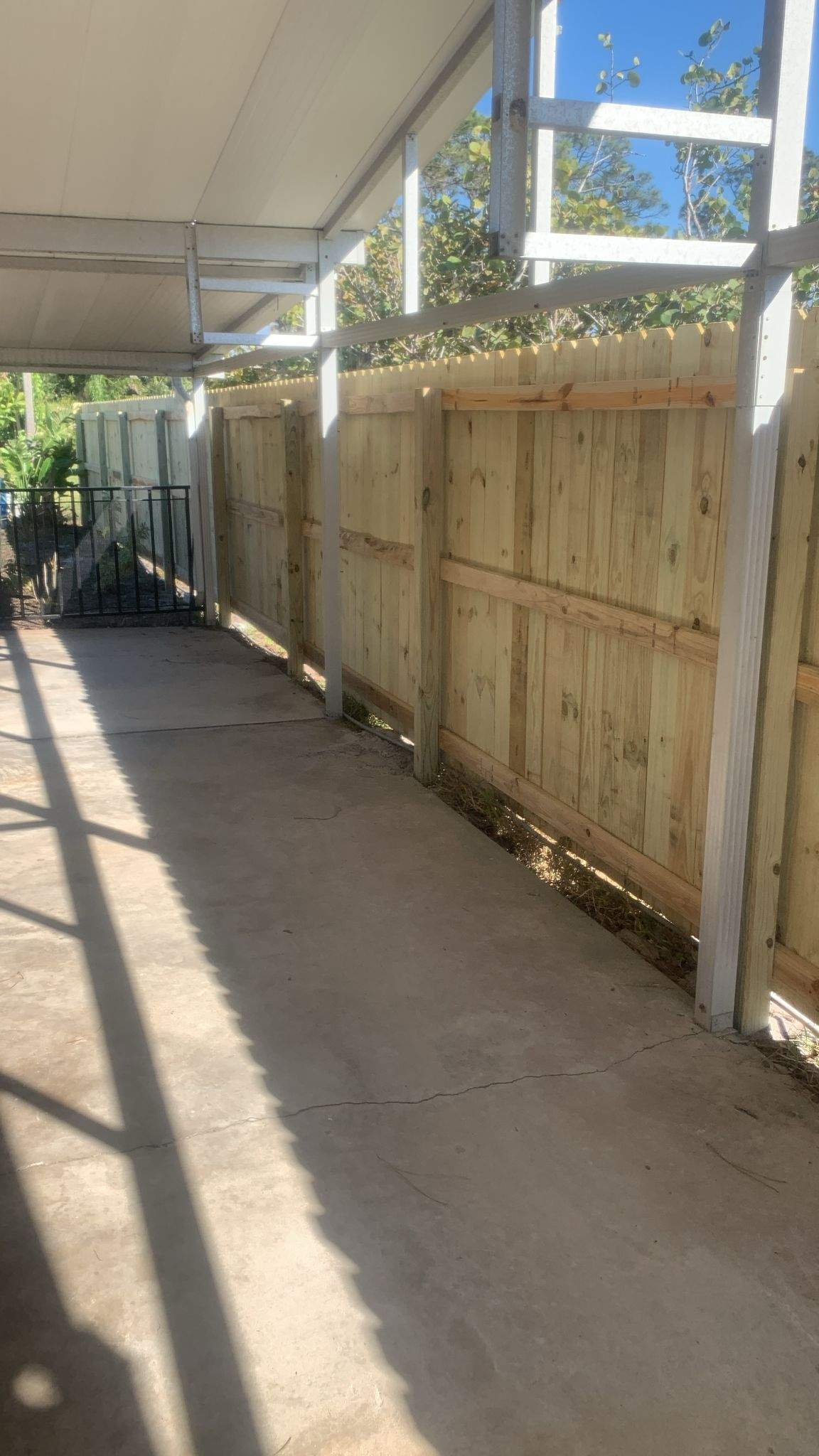 Wood Fence in Venice by True Fence LLC