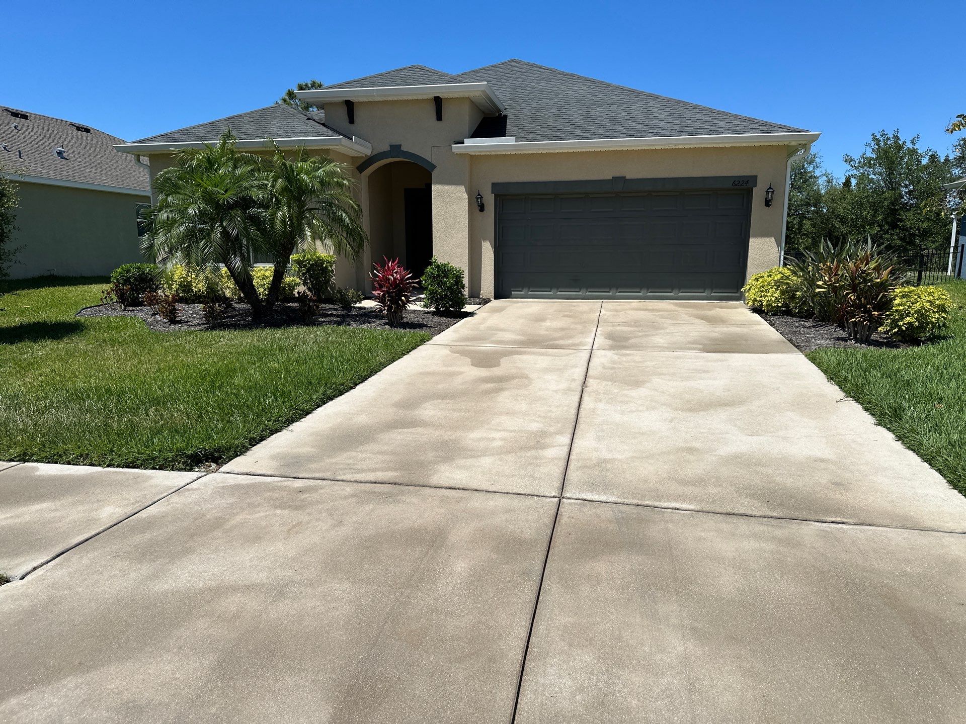 🏡 Full Exterior Cleaning – Old Mill Preserve, Palmetto, FL by Sunshine AquaWash