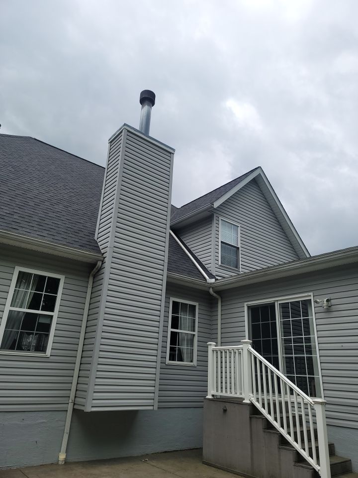 Brand: Atlas Pinnacle Color: Pristine Scotchgarde Black Shadow Drip: White by Eagle Eye Roofing