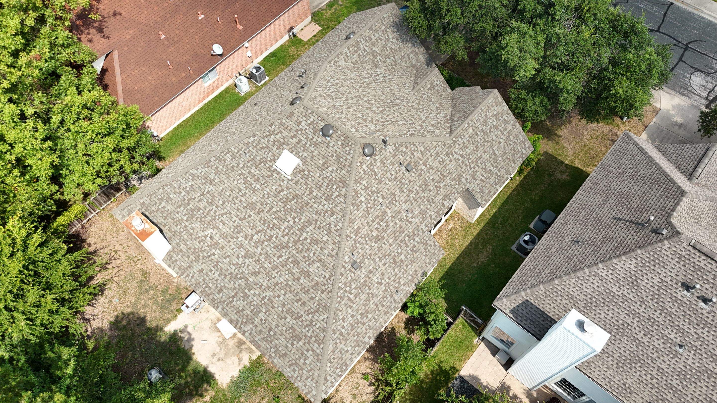 Driftwood - Owens Corning TruDefinition Duration by RoofsOnly.com