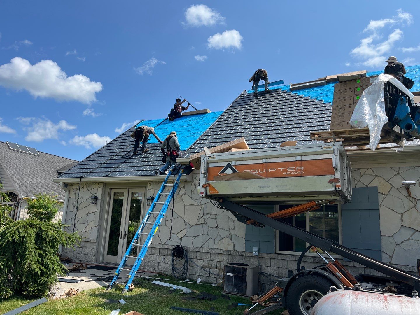 Burnished Slate Metal Shake Roof Installation – Bowling Green, OH by 4Ever Metal Roofing