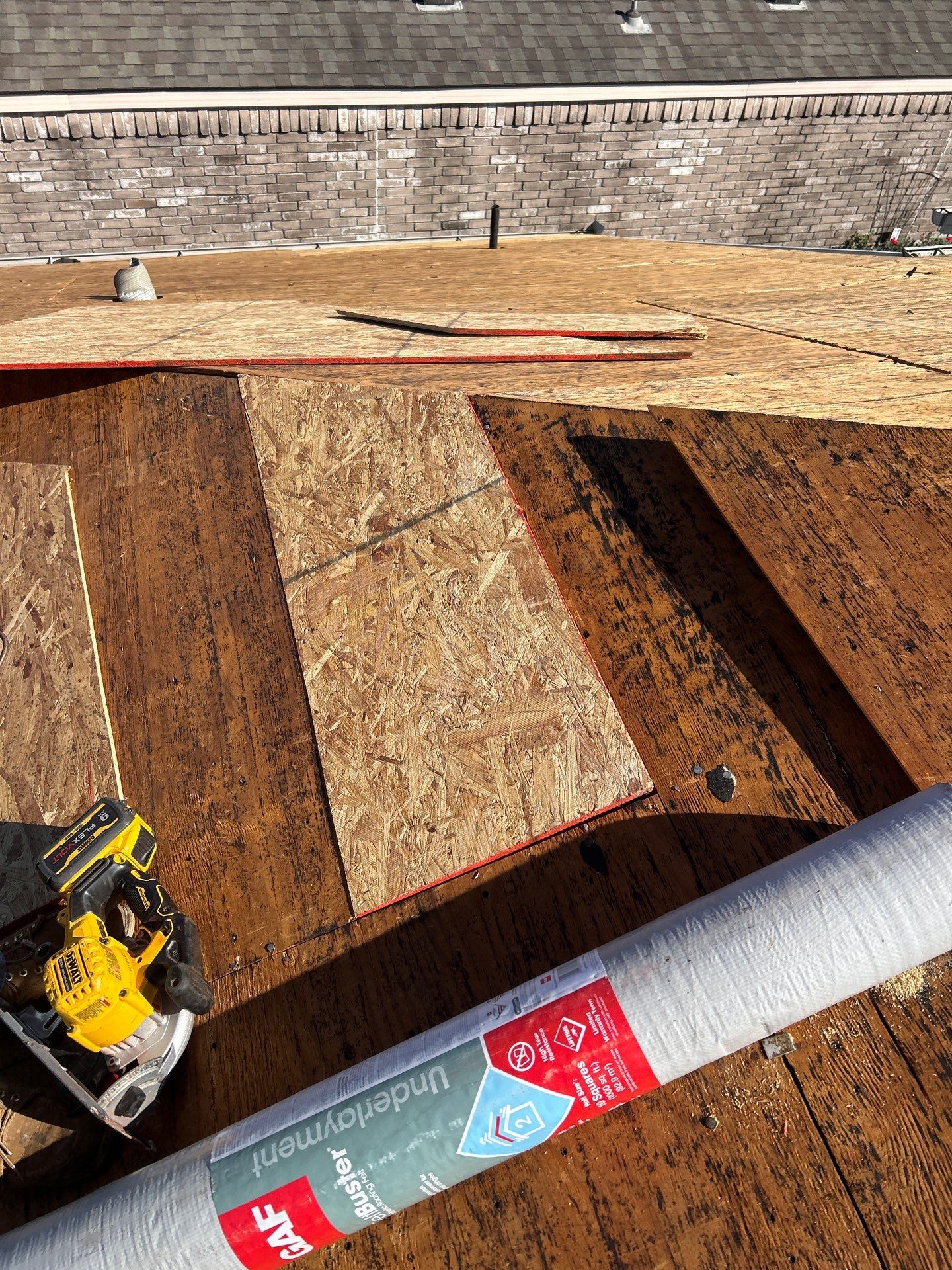 Roof Replacement in Windgate, Houston TX by Roof Repair Company