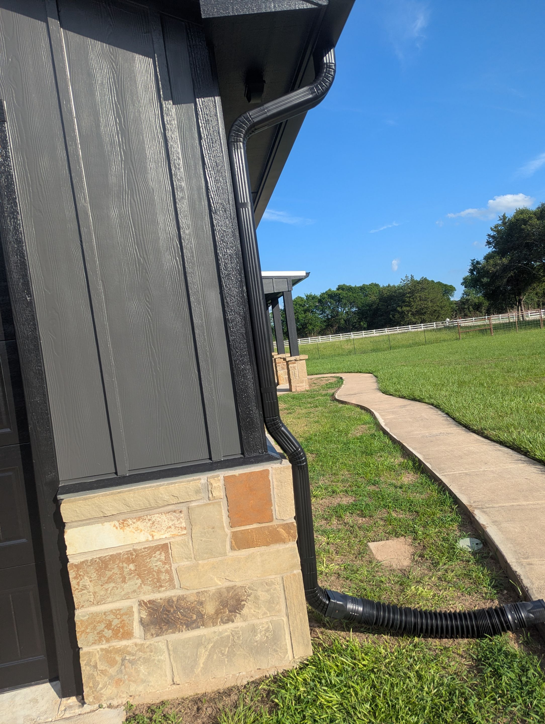 A Complete Exterior Repaint in Edgewood, TX by Quality Coats Painting