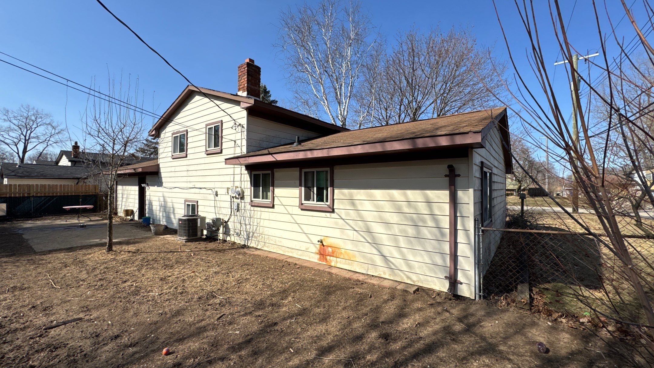 Roof Replacement using Owens Corning Teak by 180 Contractors