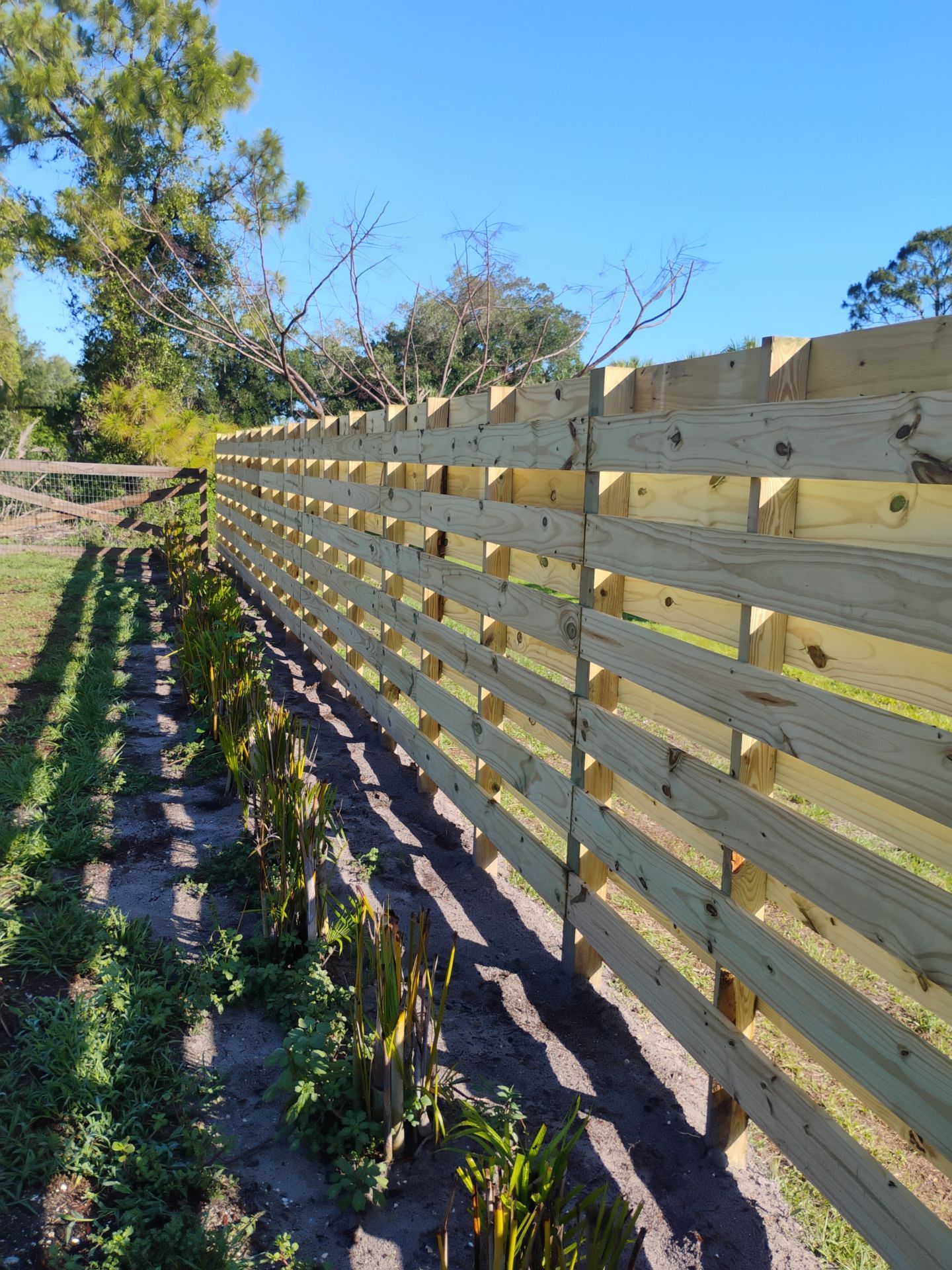 Horizontal Shadowbox Wood in North Port by True Fence LLC