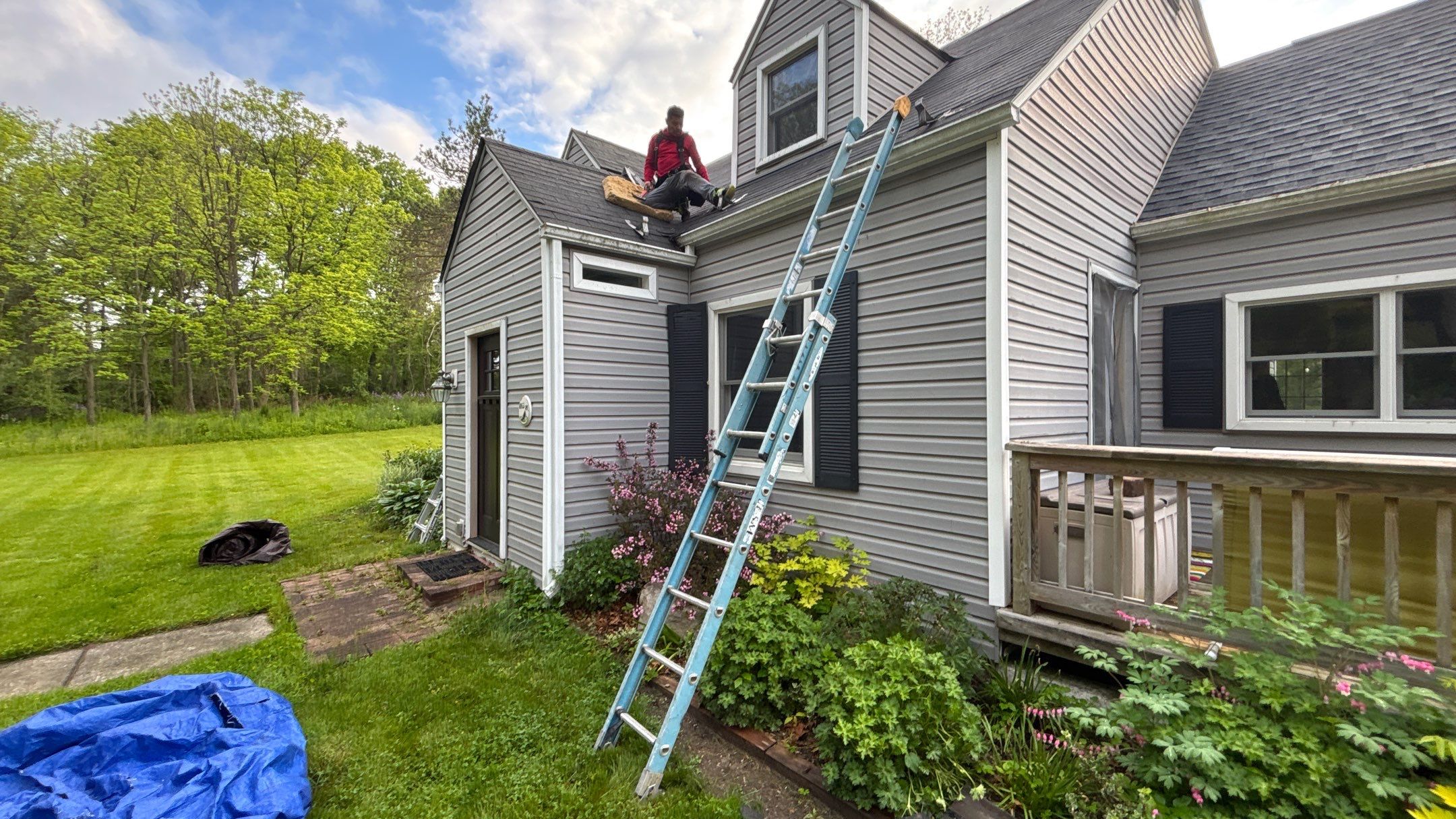 Roof Replacement using Atlas Pinnacle Pristine Pewter by 180 Contractors