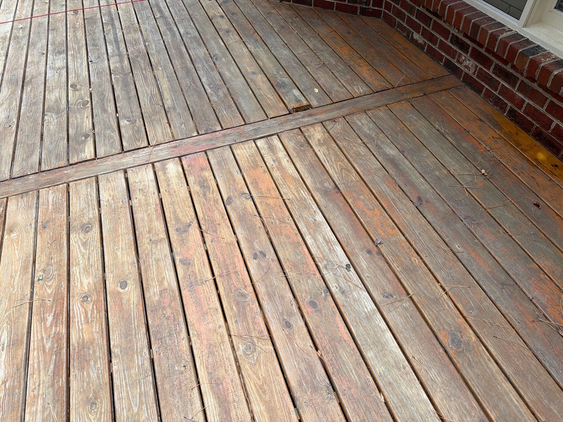 Deck using Wood Sealant by DuraSeal