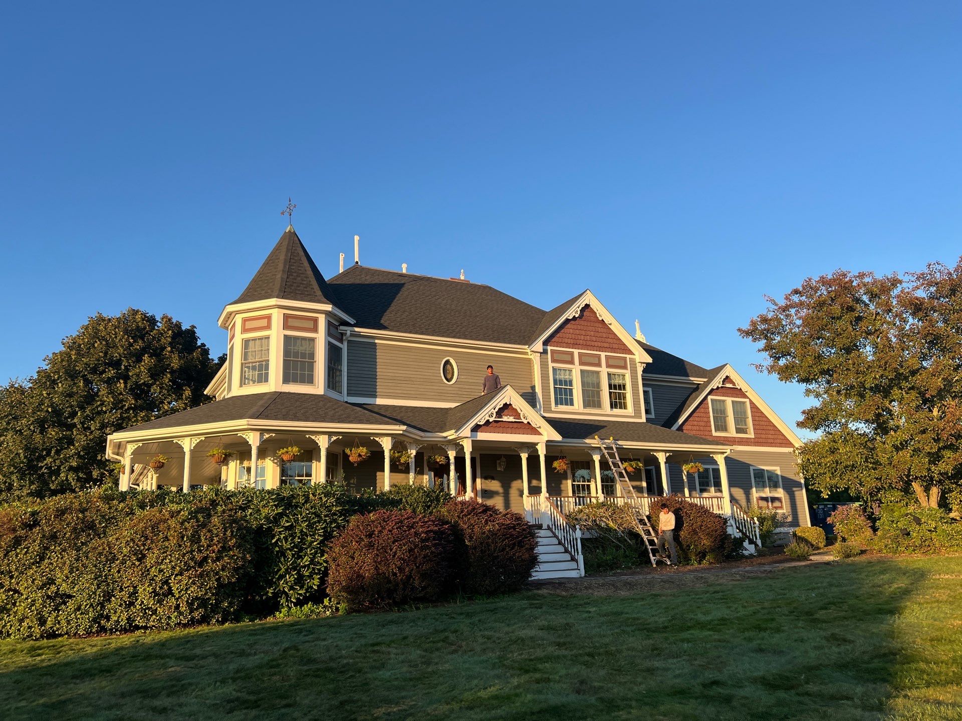 King Charles Oceanview Victorian - Architectural Asphalt by Rinaldi Brothers
