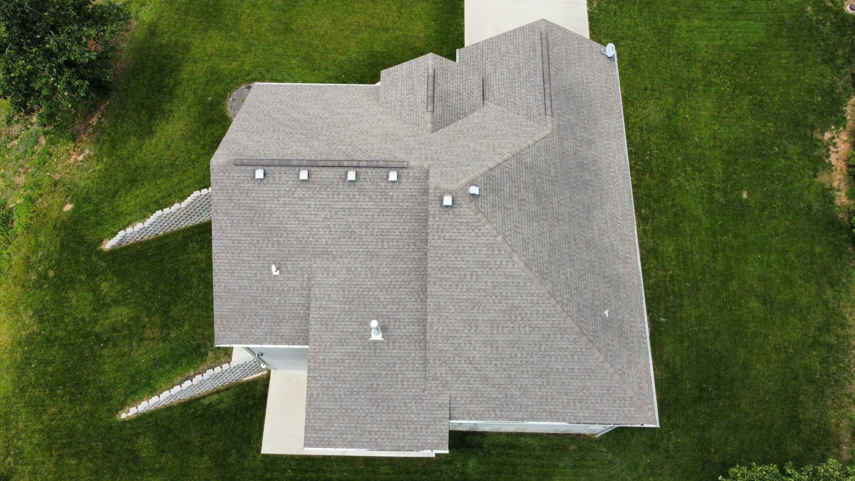 Residential Roofing Install - Atlas StormMaster Shake - Color Chestnut by Titan Commercial & Residential Roofing