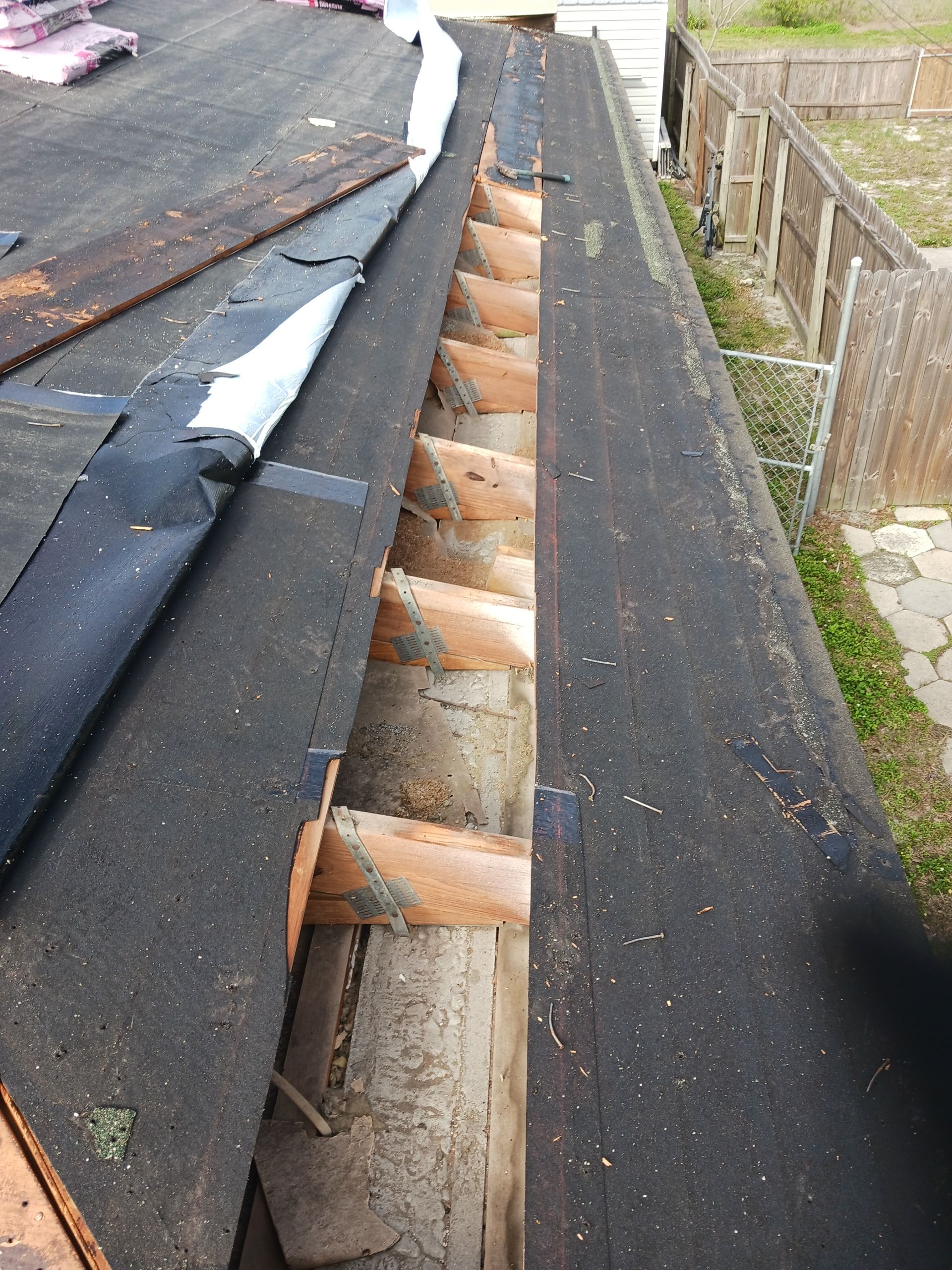 Project in St. Petersburg 33709 by Mitchell Roofing Company LLC 