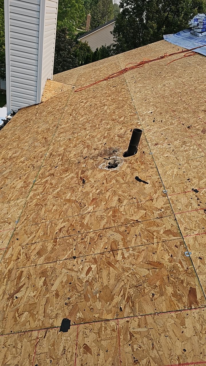 ATLAS PINNACLE COLOR: COASTAL GRANITE by Eagle Eye Roofing