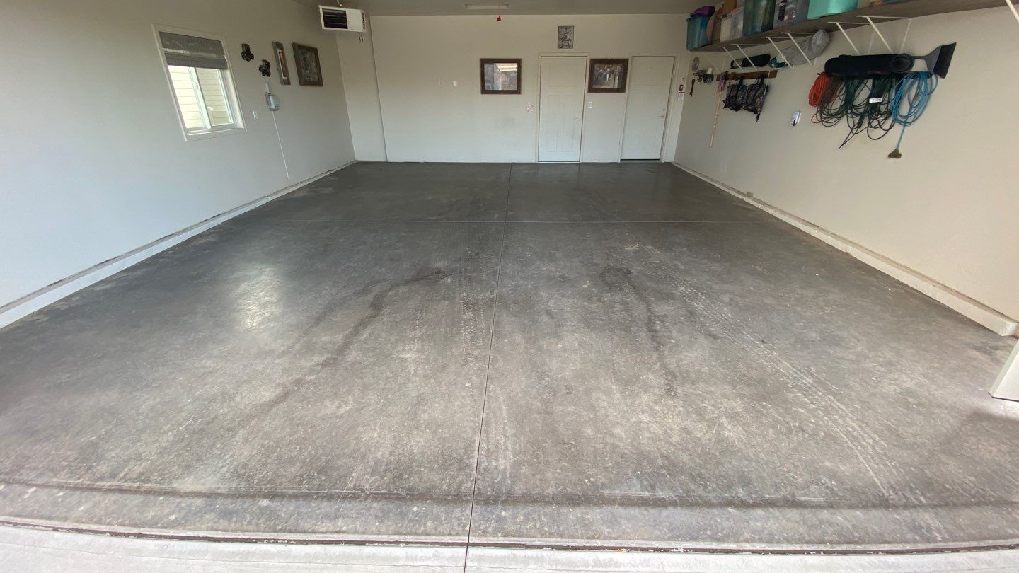 Garage using Slate Stone by Select Painting, Coatings & Garage Cabinets