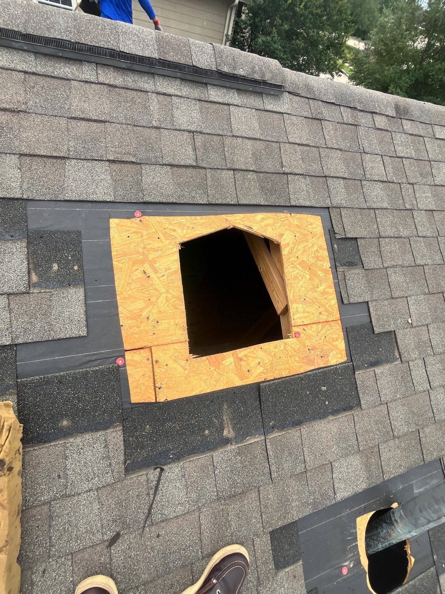 Hail Damage using Owen's Corning Duration (Lifetime) Shingles by Roof Repair Company