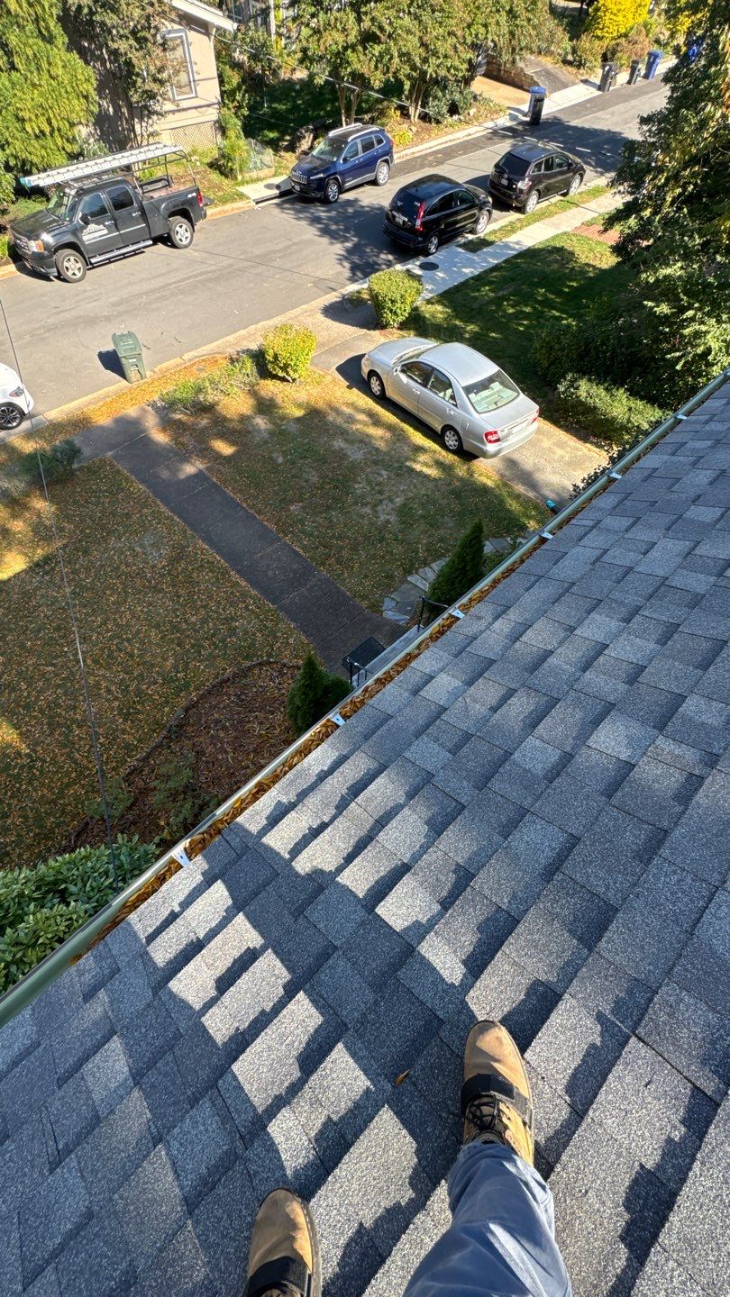 Arlington: Residential Roof Replacement With CertainTeed Landmark Designer Shingles in Georgetown Gray by RM Banning, Inc.
