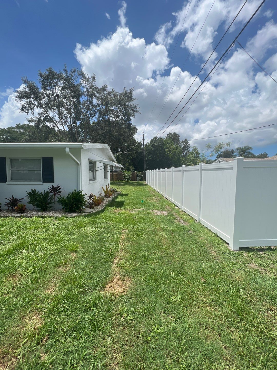 Sarasota, FL 6ft. Tall White Vinyl Privacy Fence  by Asap fence and gates, LLC