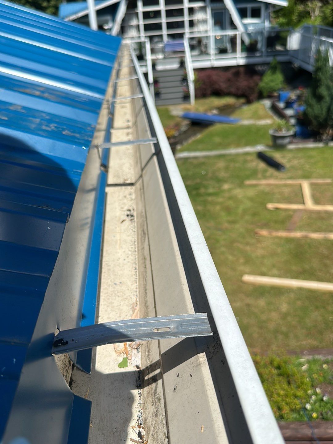 Residential ReRoofing Installation using Duraclad 26ga by Top Notch Roofing Inc