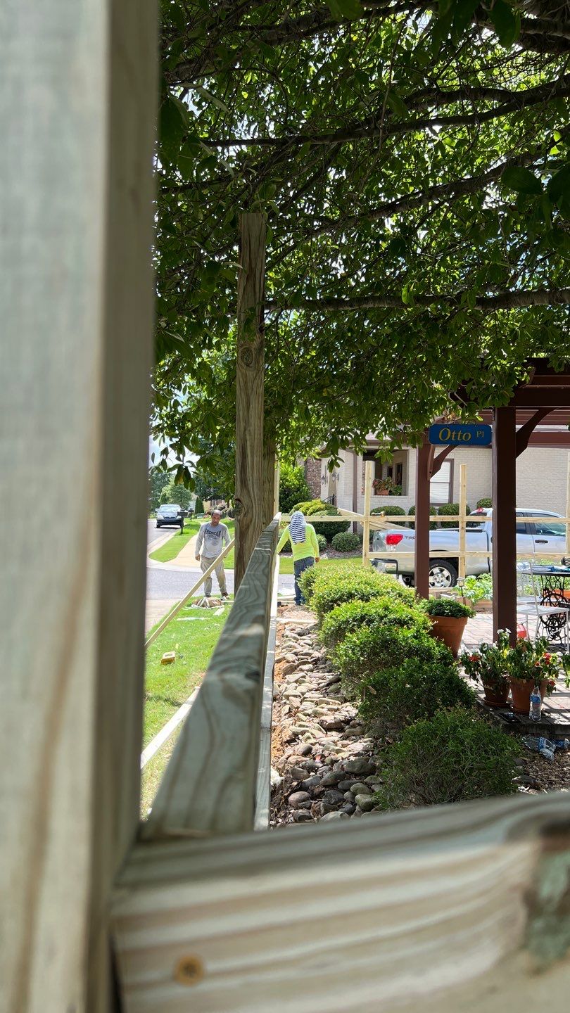 Chase Lake - Arched Shadowbox Fence by Pillar and Pine