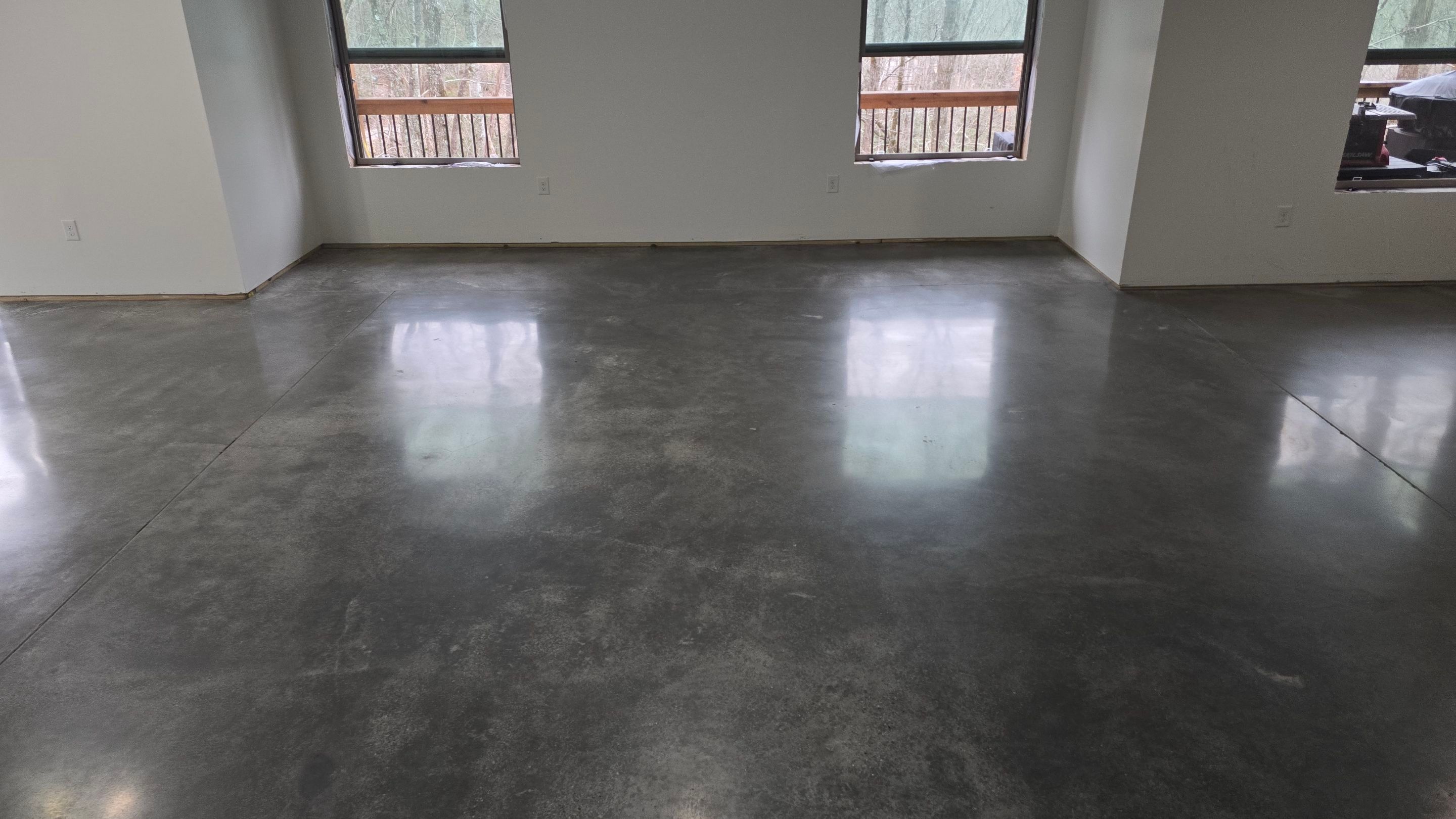 Polished Garage Floor  by Elite Floor Solutions