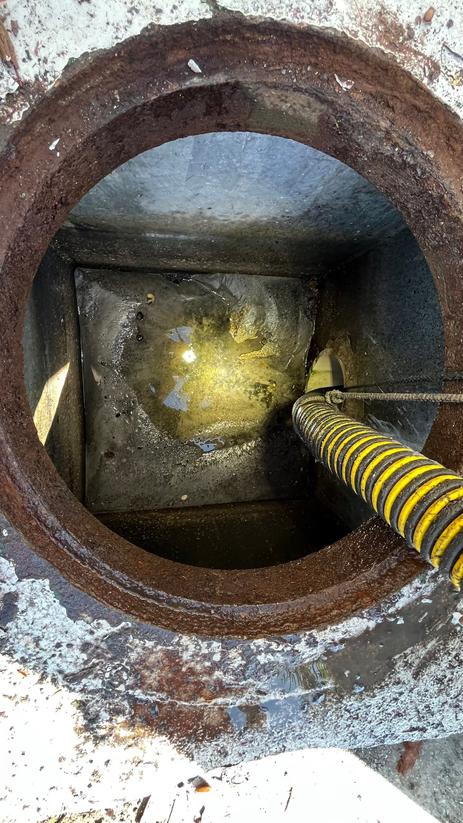 Condo Storm Water System Cleaning and Maintenance by APS Power & Water