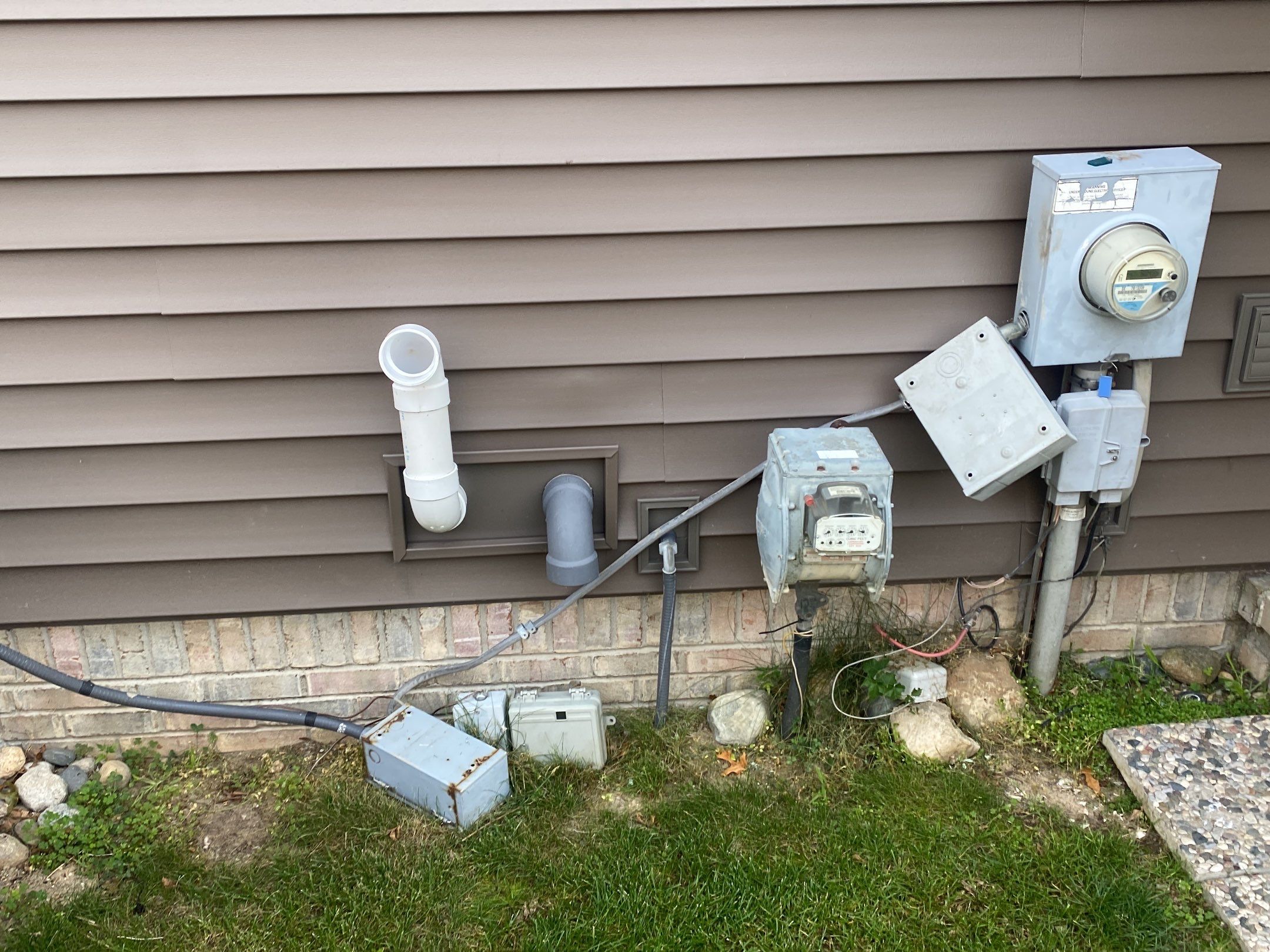 Siding Replacement using Certainteed Monogram D5 by 180 Contractors