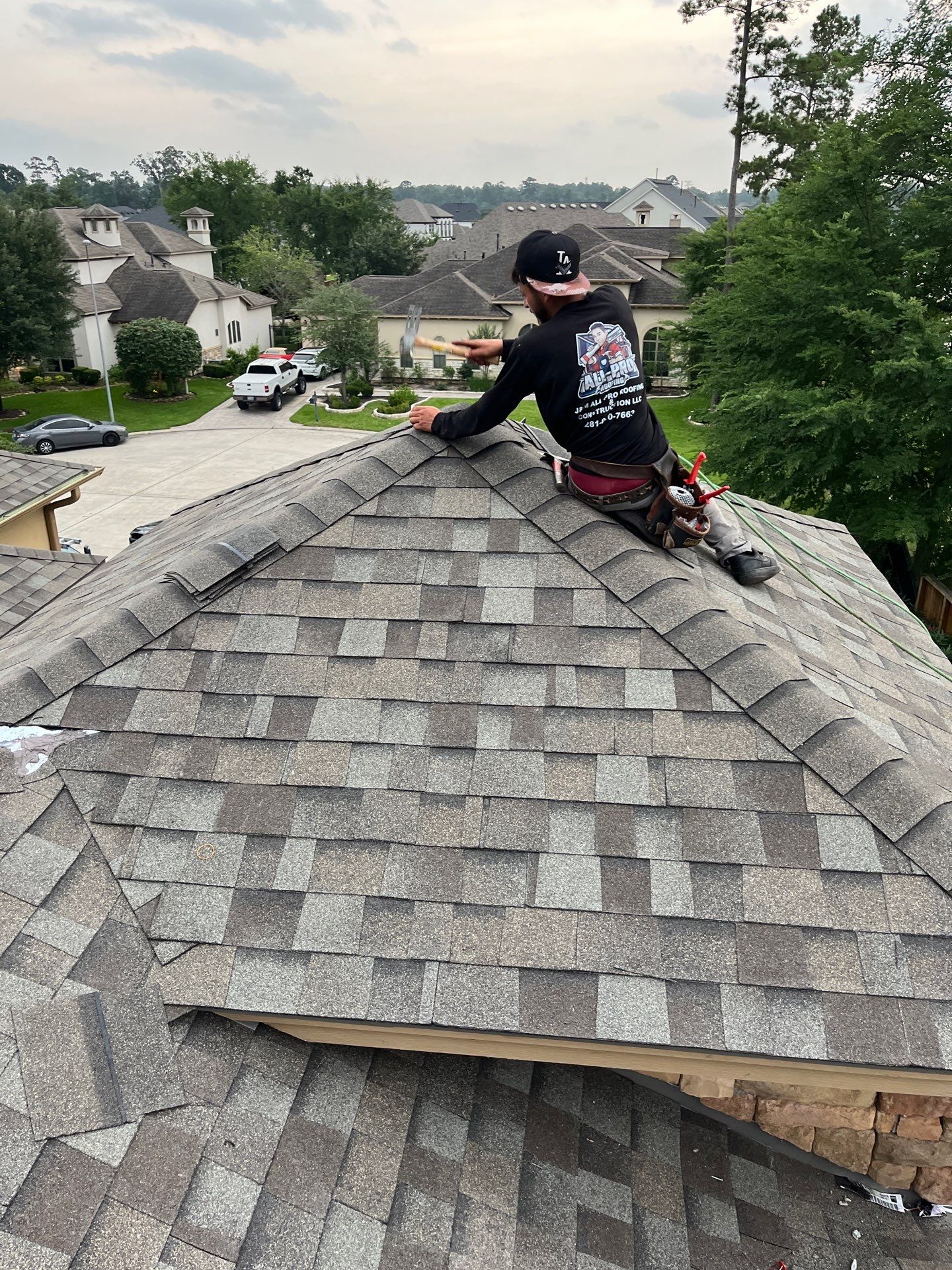 Residential Roofing Installation using Owen's Corning Duration (Lifetime) Shingles by Roof Repair Company
