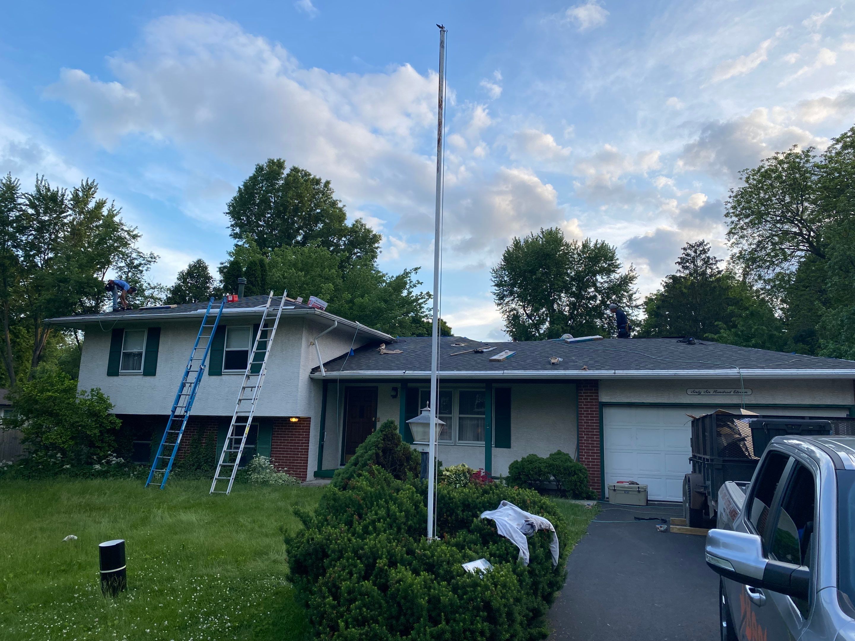 New Roof Installation using new OSB sheathing Certainteed Landmark Shingles by Best Exteriors Inc