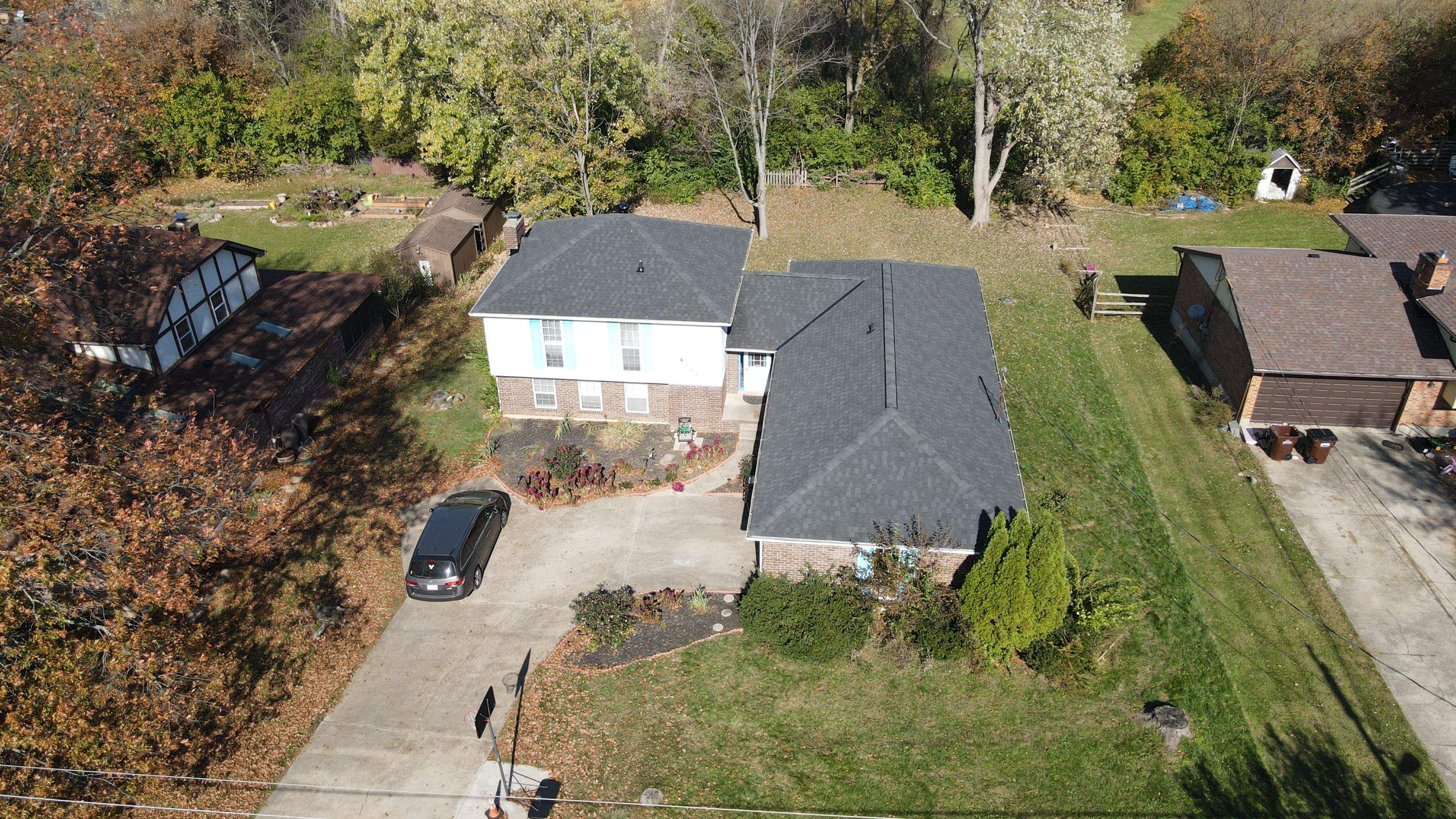 Liberty Township - Pristine Black by Tamlin Roofing