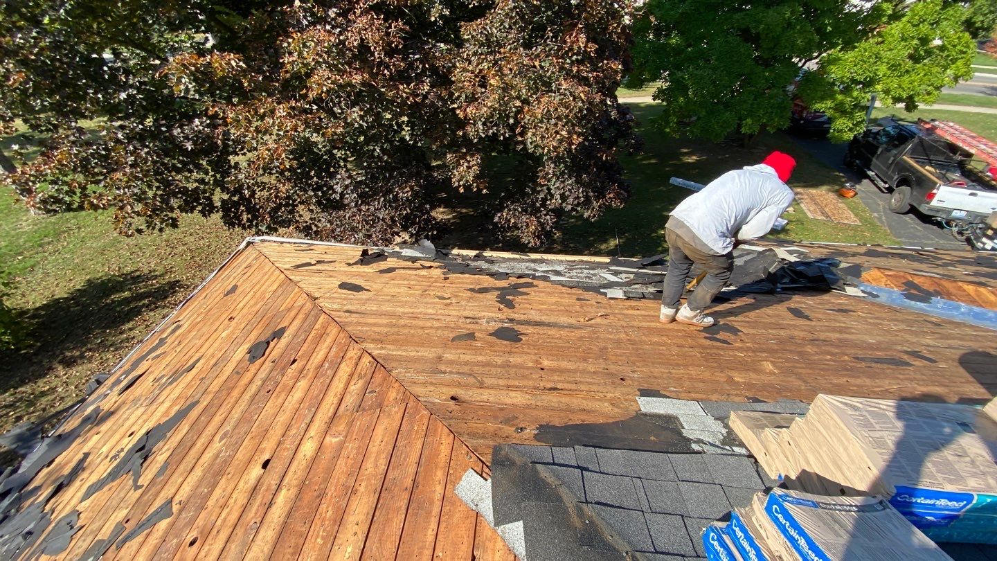Roof Replacement using CertainTeed Landmark by 180 Contractors