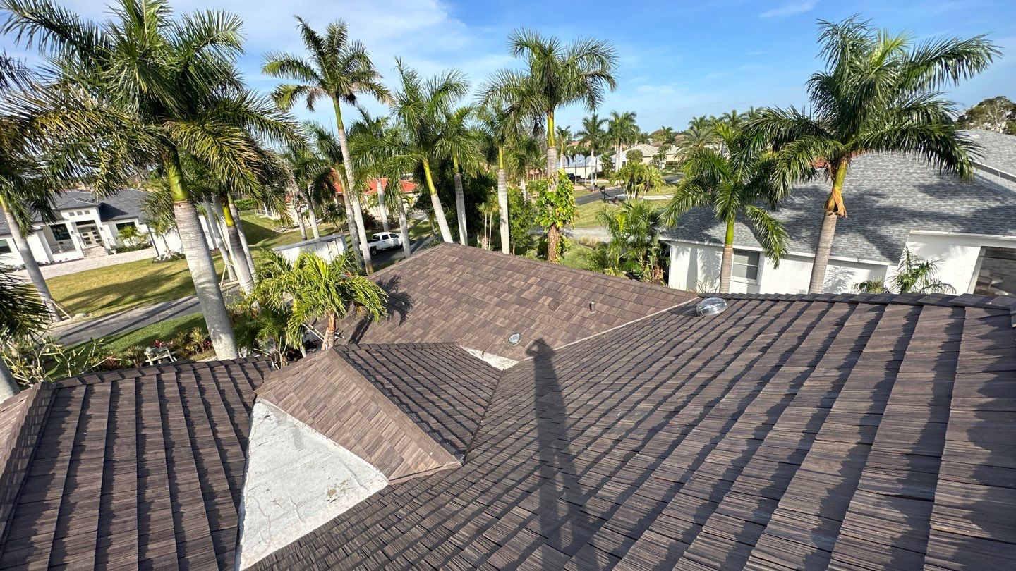 Residential Composite Replacement in North Fort Myers by International Roofing