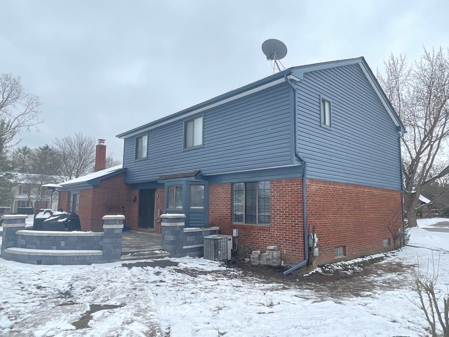 Siding Replacement using Monogram Dutchlap Siding by 180 Contractors
