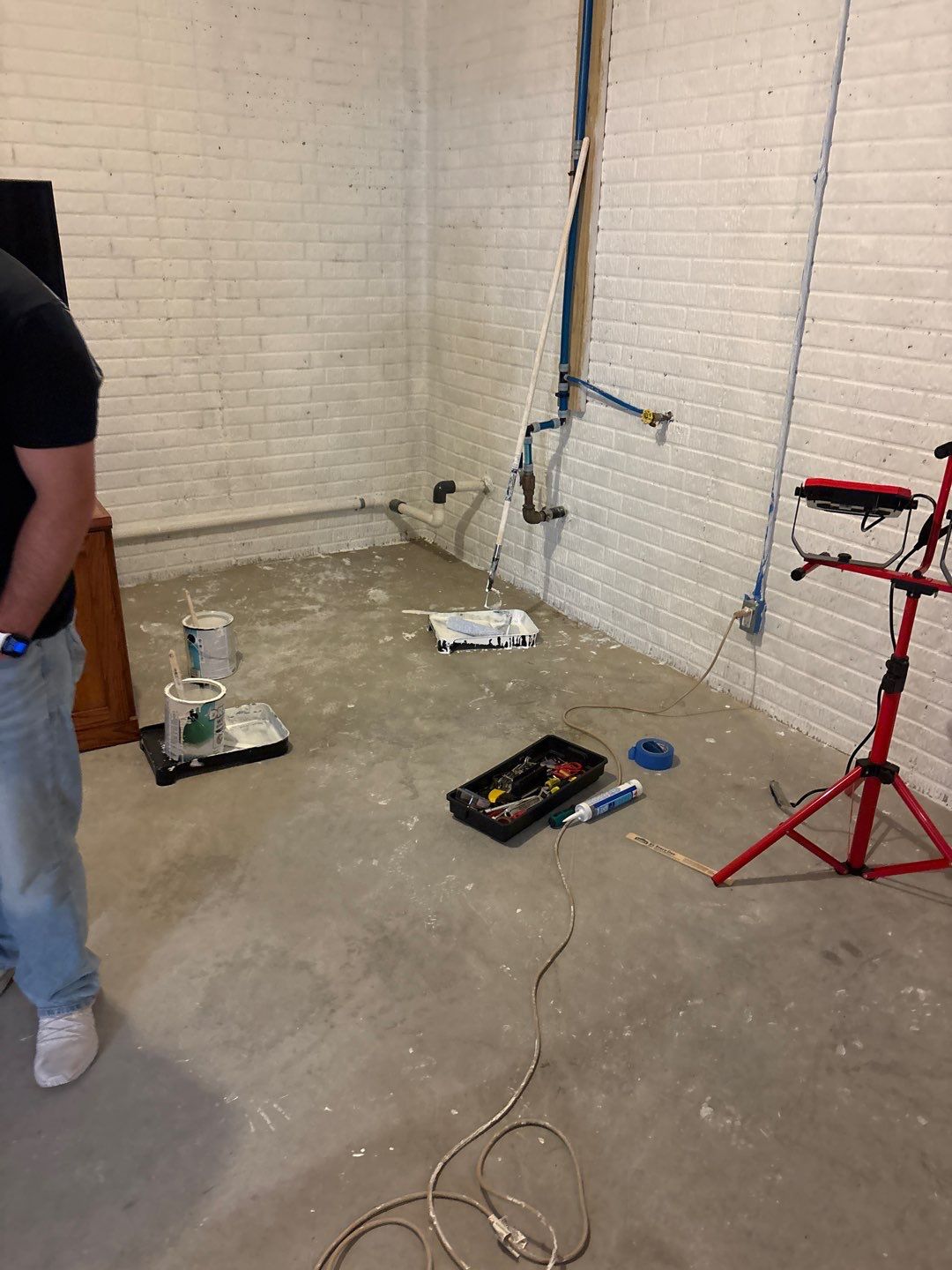 Metallic Workout Floor  by Cutting edge painting 