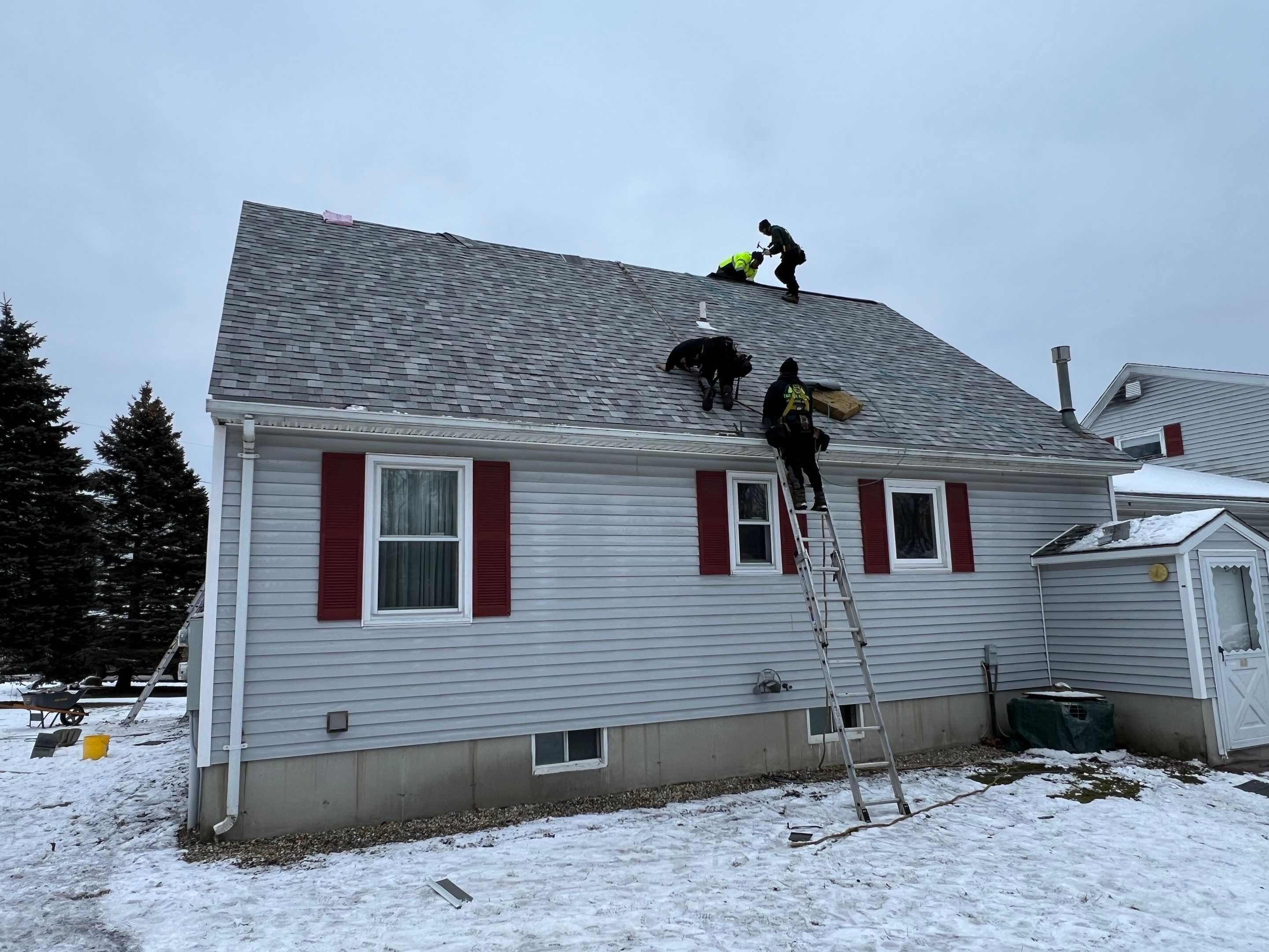 New Roof in Seabrook New Hampshire by Tall pine roofing