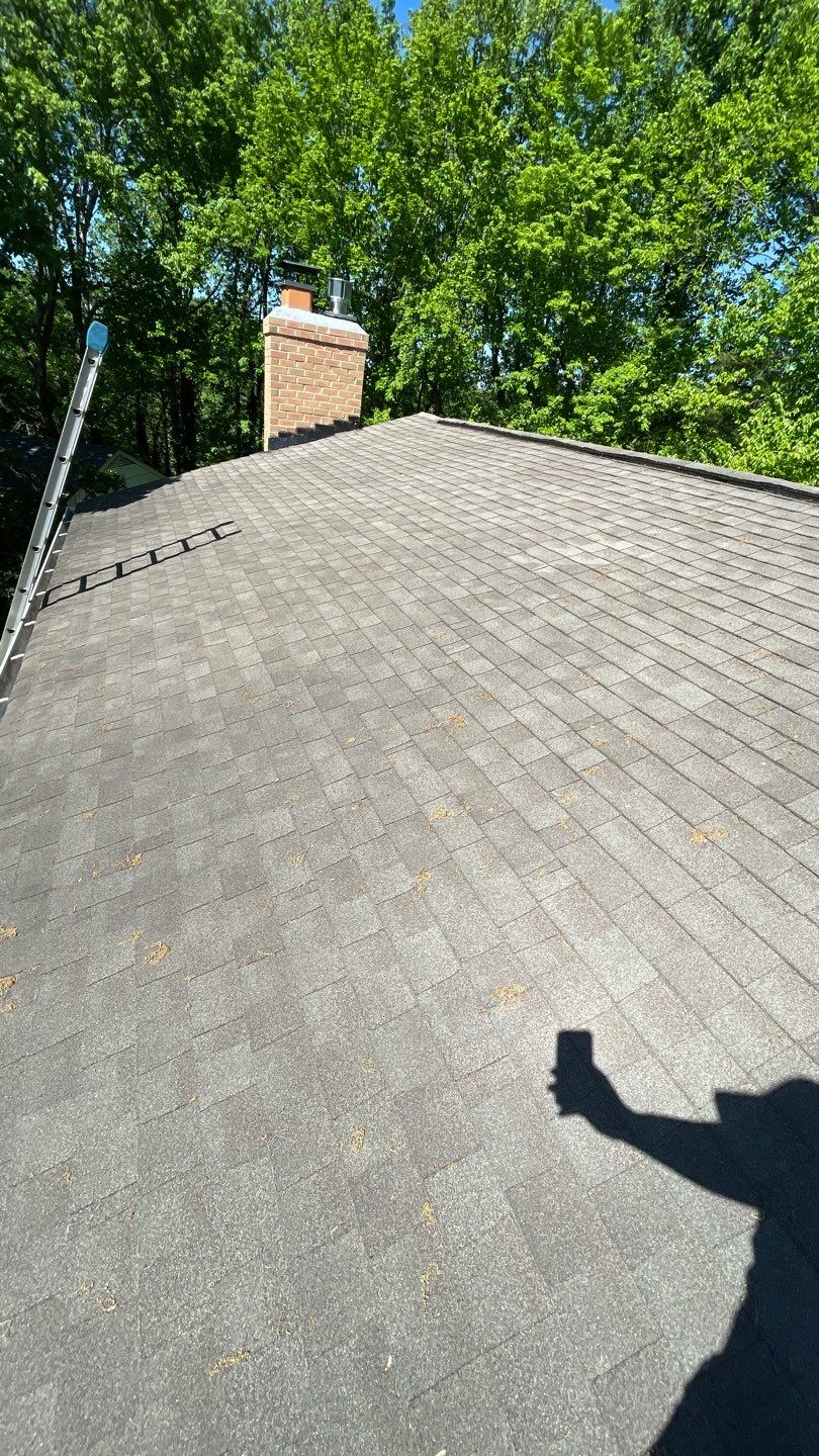 Springfield CertainTeed Landmark Weathered Wood Roof Installation by RM Banning, Inc.