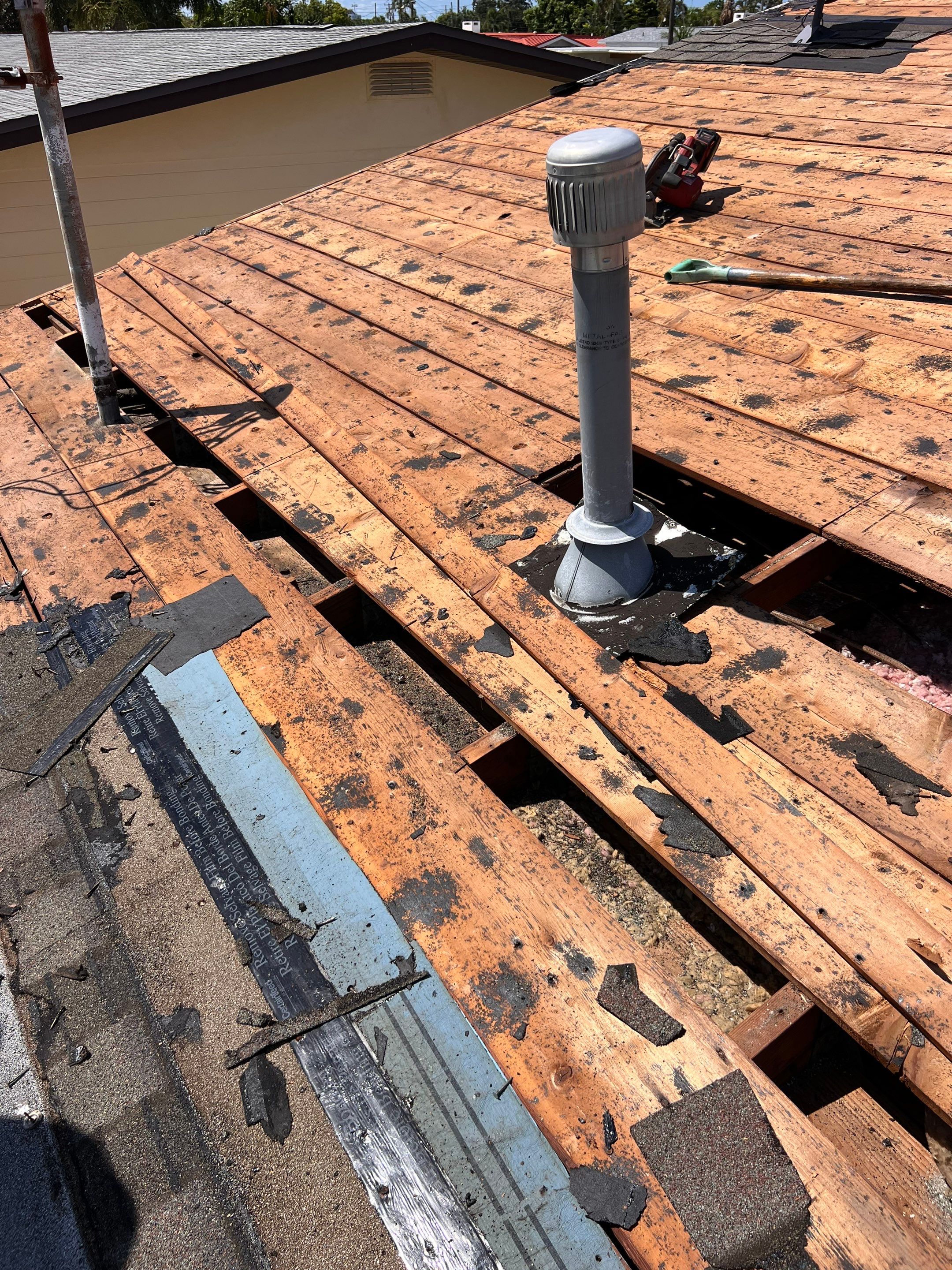 Project in St. Petersburg 33711 by Mitchell Roofing Company LLC 