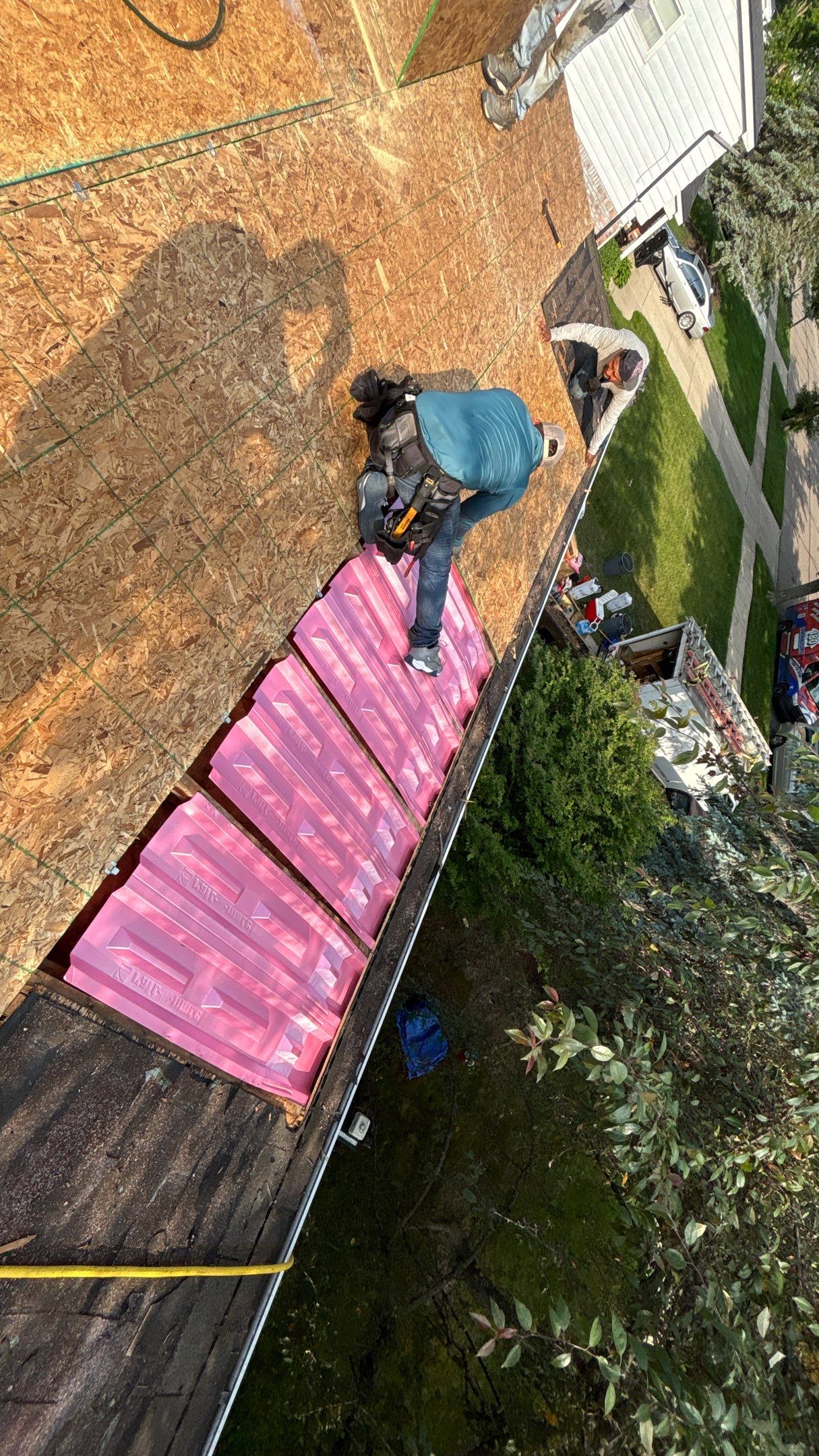Roof Replacement using Owens Corning Brownwood by 180 Contractors