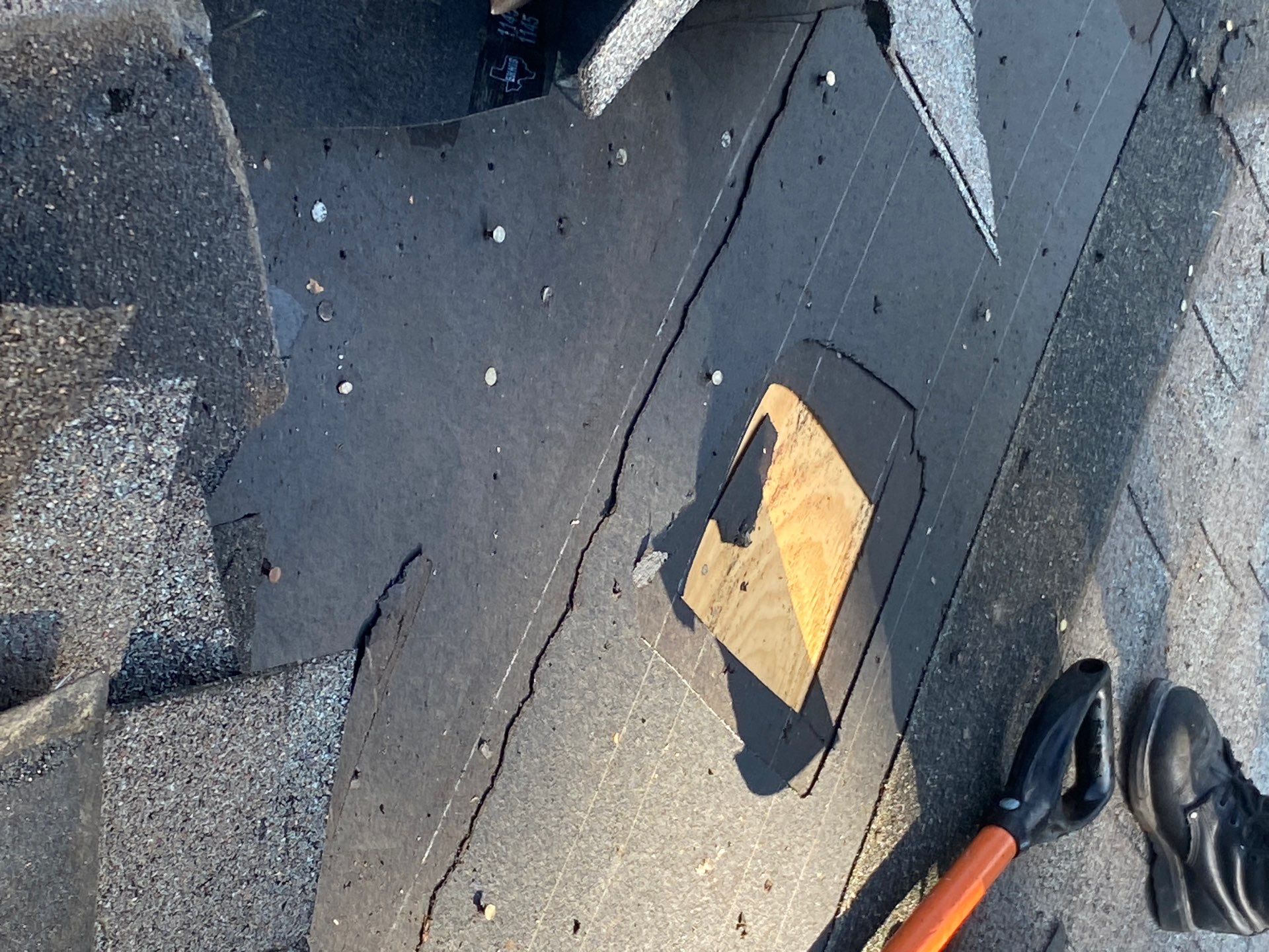 John V by Boss Hogg Roofing