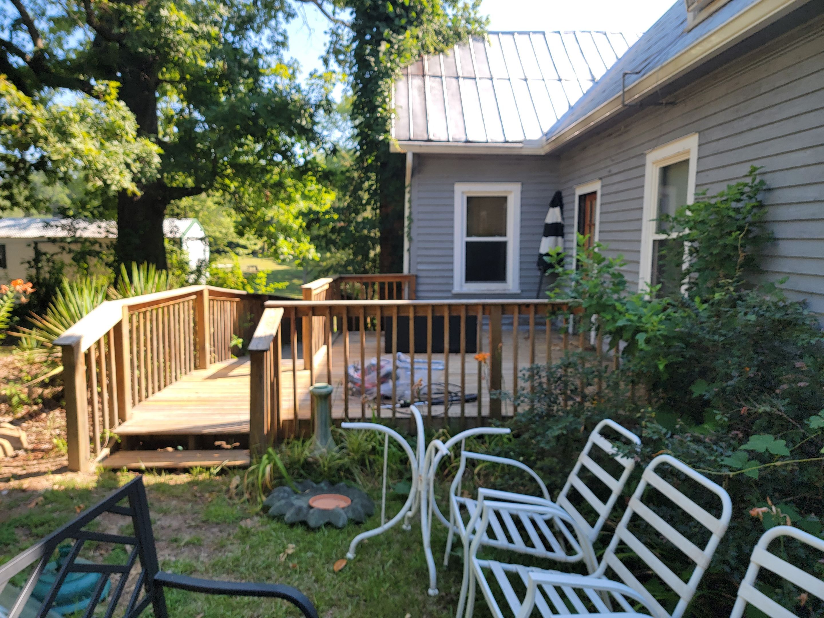 Weathered Deck using Wood Sealant by DuraSeal